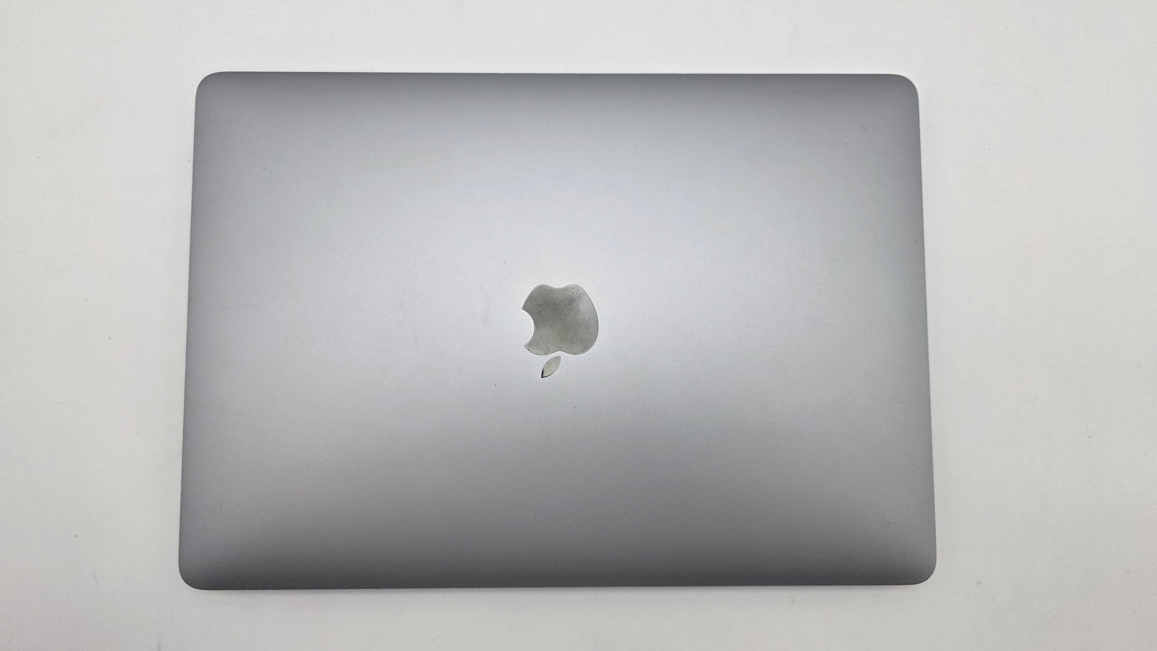 Macbook Pro 13" A2251 2020 2,3GHz i7 32GB 512GB Spacgerau #PS268 MwSt
