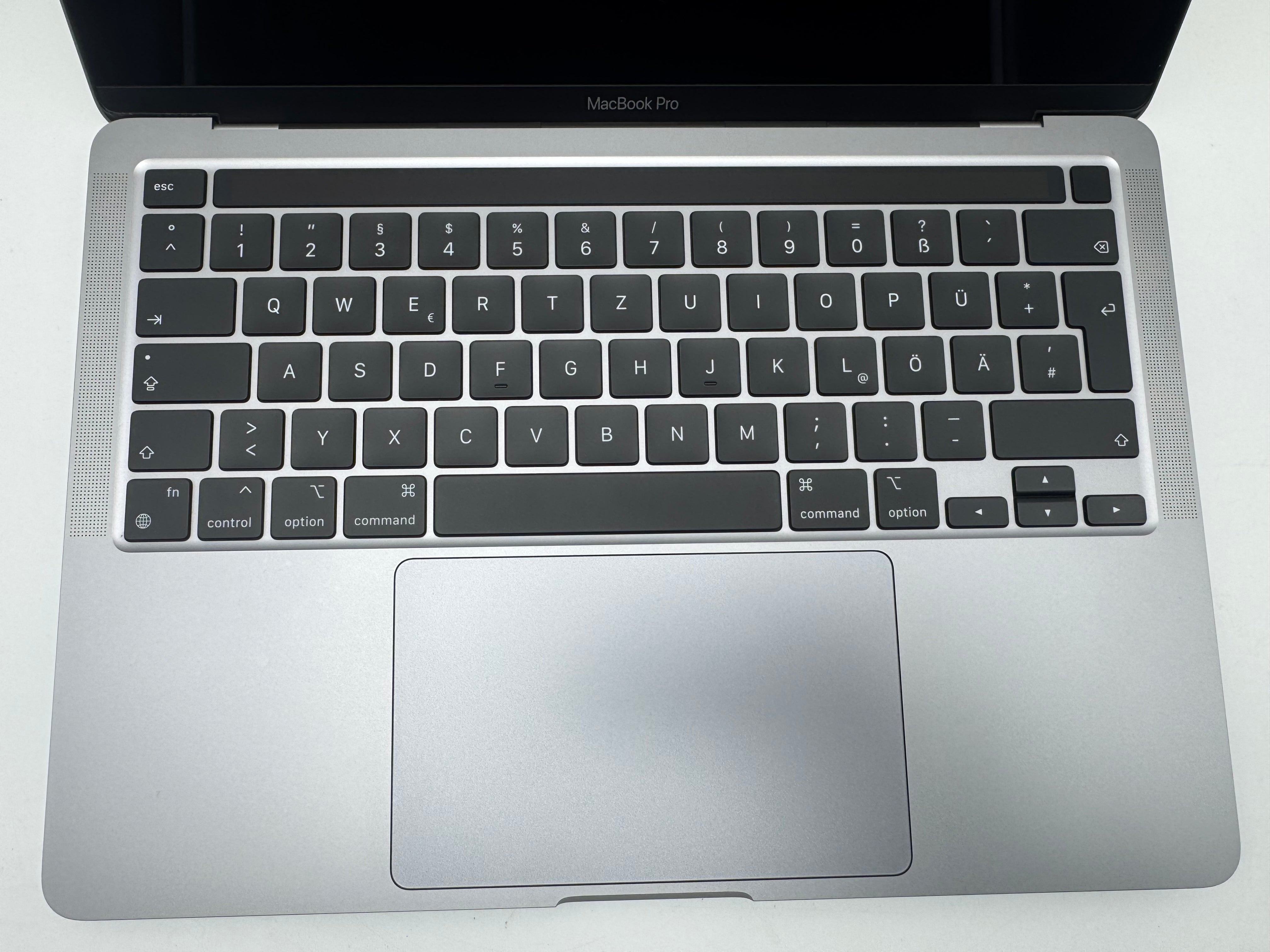 Macbook Pro 13" A2338 M2 16GB 256GB 2022 Spacegrau MwSt. #PS294