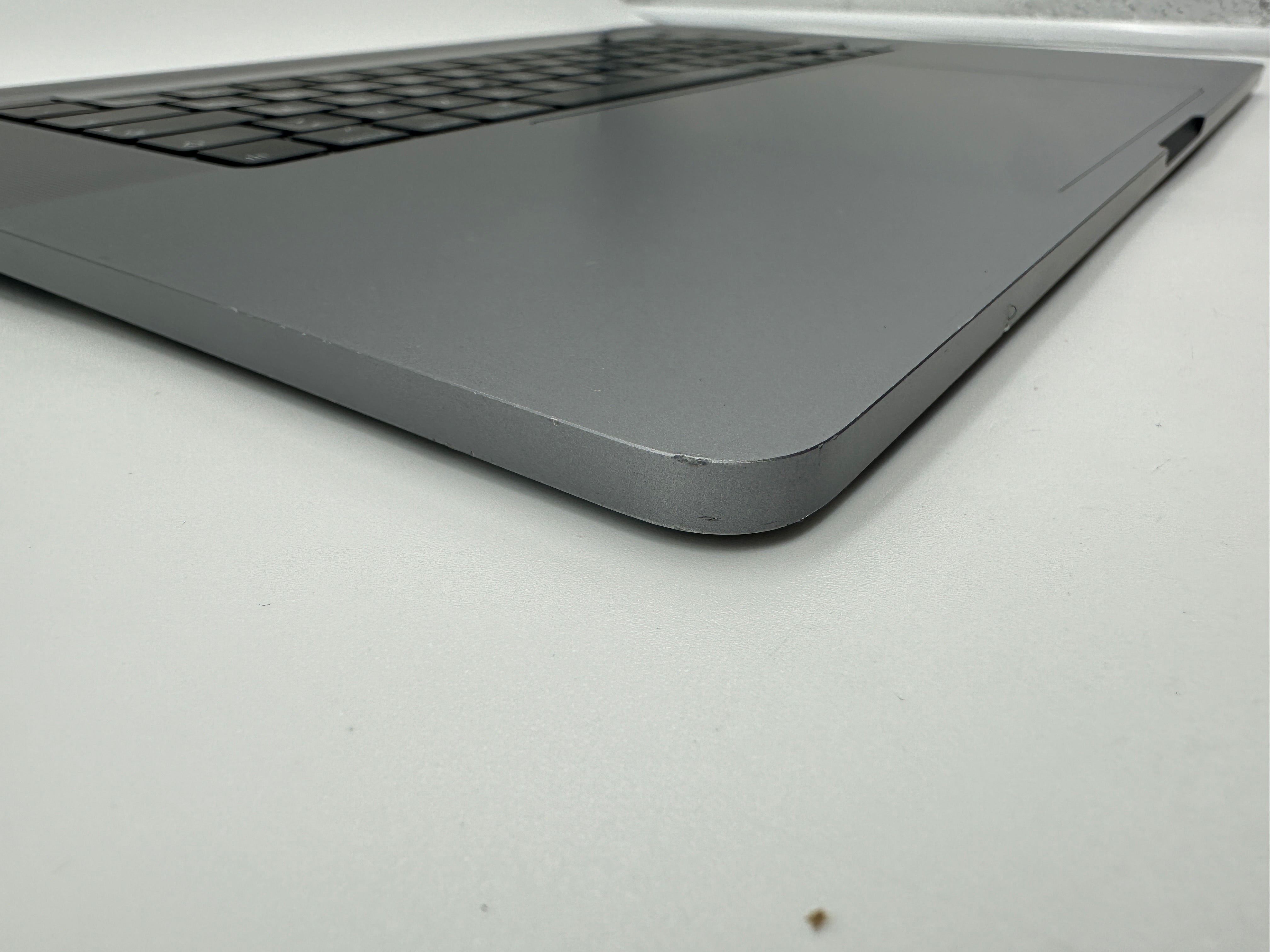 MacBook Pro 16" 2019 A2141 Grau Topcase Tastatur Trackpad Akku #T686