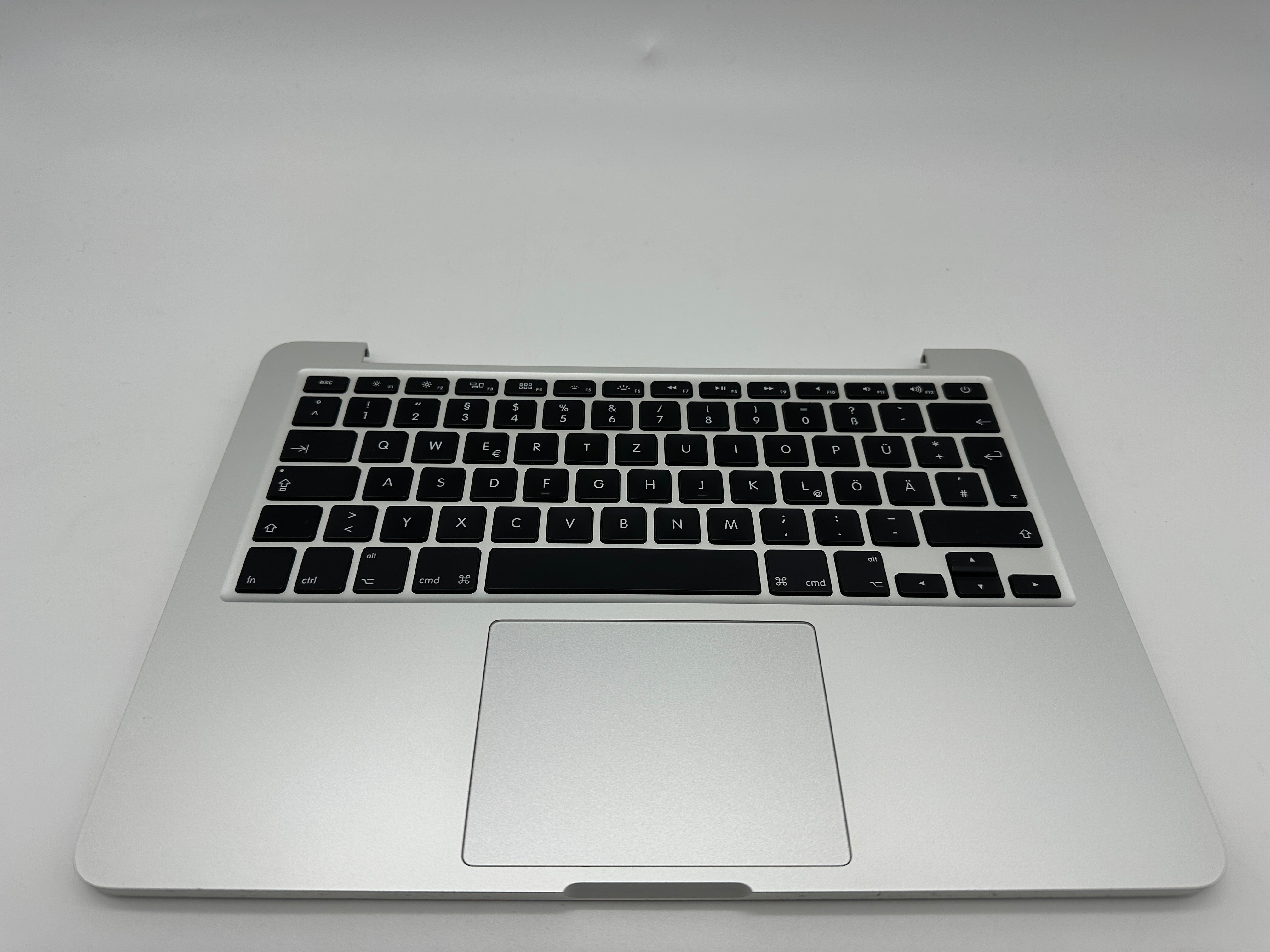 MacBook Pro 13 Zoll 2015 A1502 Topcase Trackpad Akku QWERTZ #T688