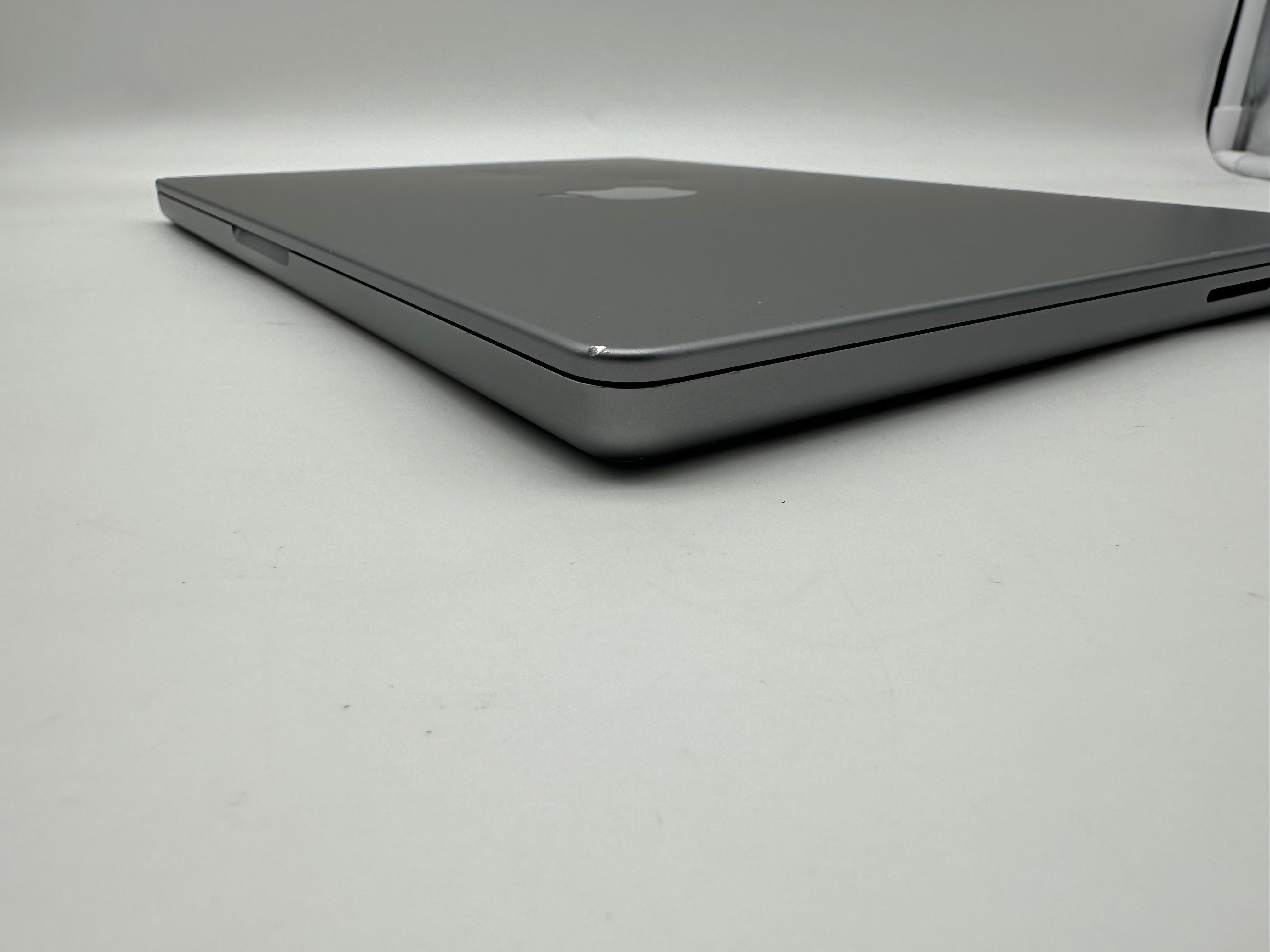 Macbook Pro 14" A2442 2021 M1 Pro 32GB 512GB 16C Spacegrau MwSt. #PS291