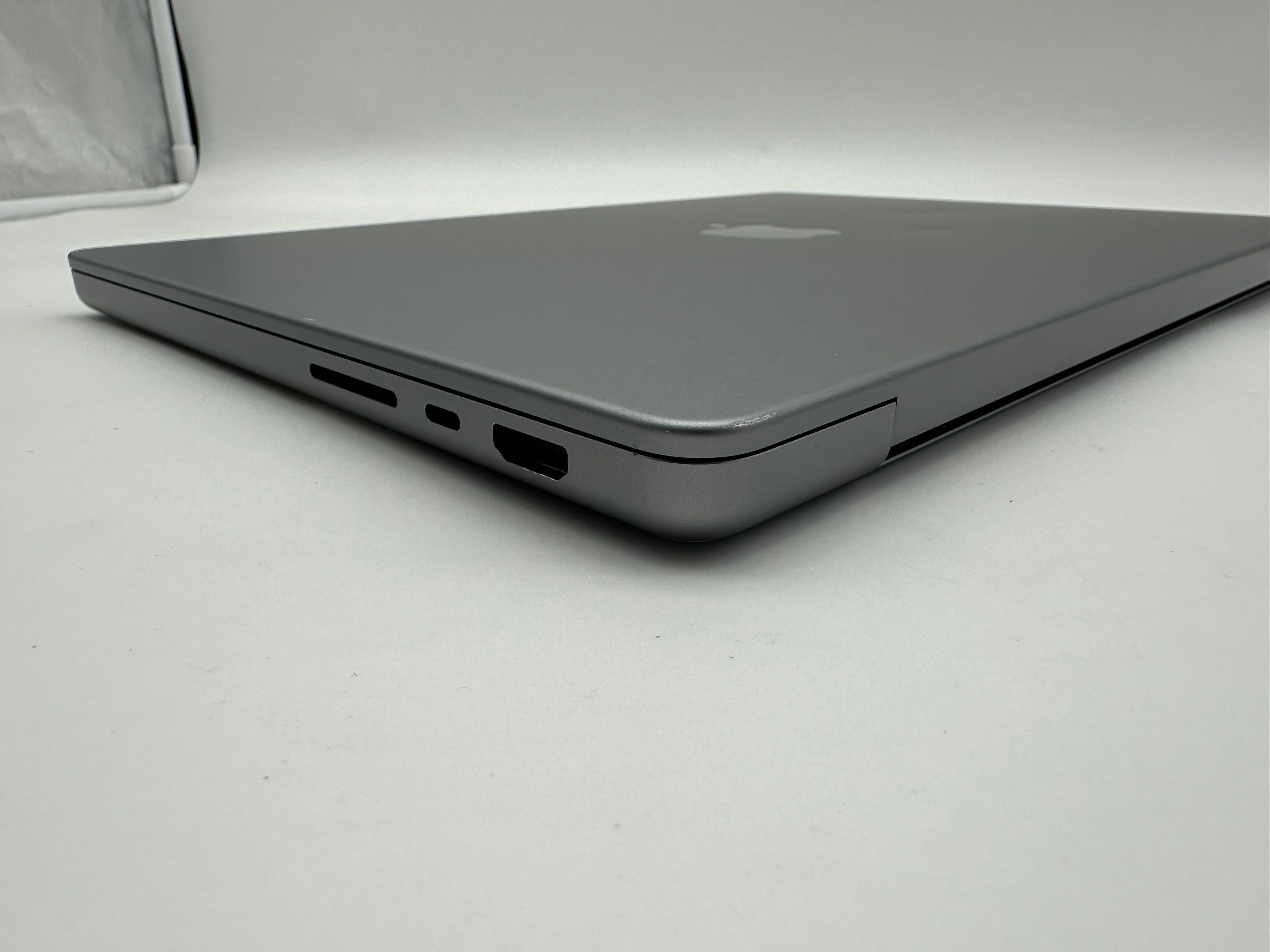 Macbook Pro 14" A2442 2021 M1 Pro 32GB 512GB 16C Spacegrau MwSt. #PS291