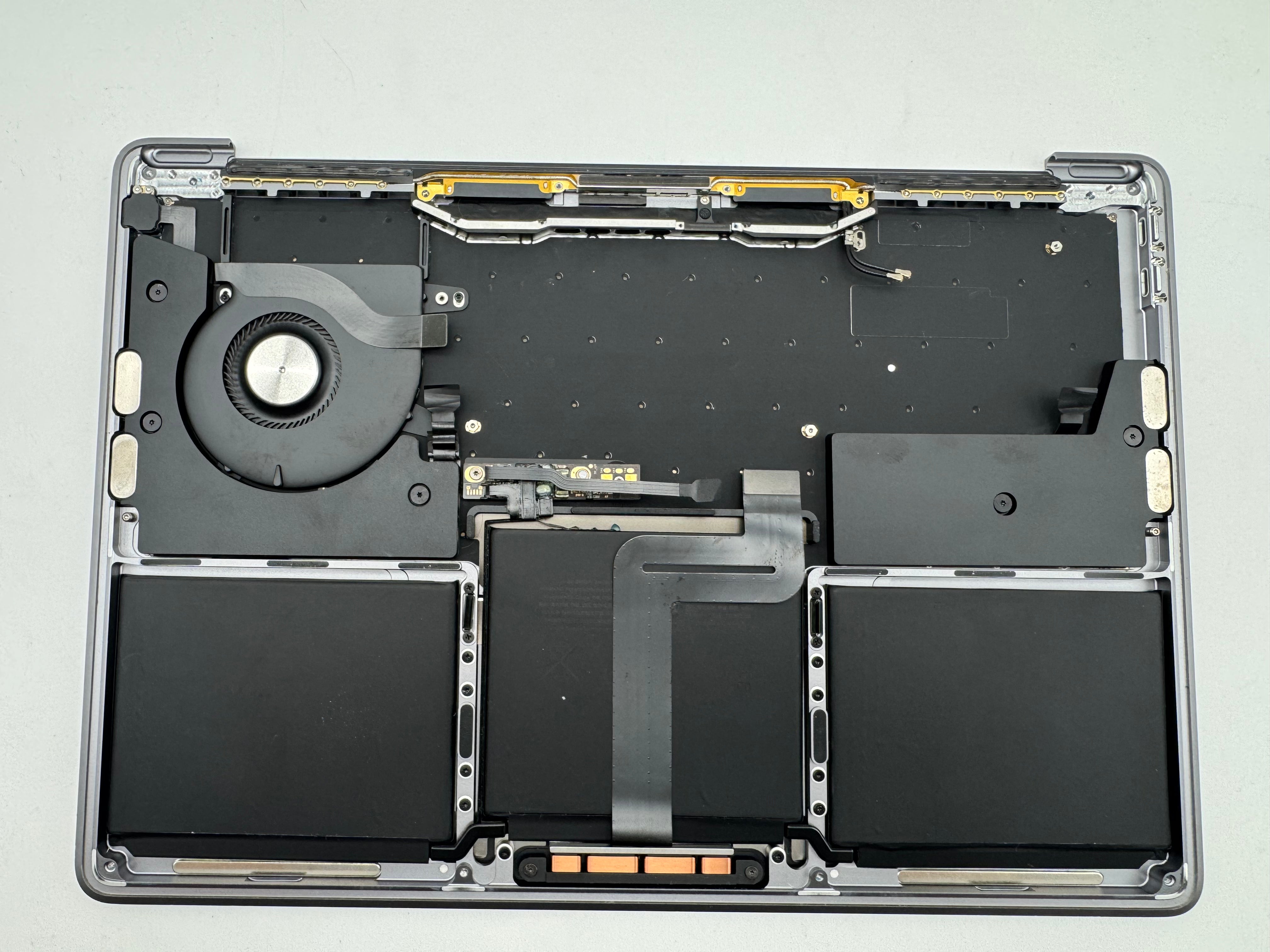 Macbook Pro 13" 2016 2017 A1708 Topcase QWERTZ Gehäuse Grau #T963