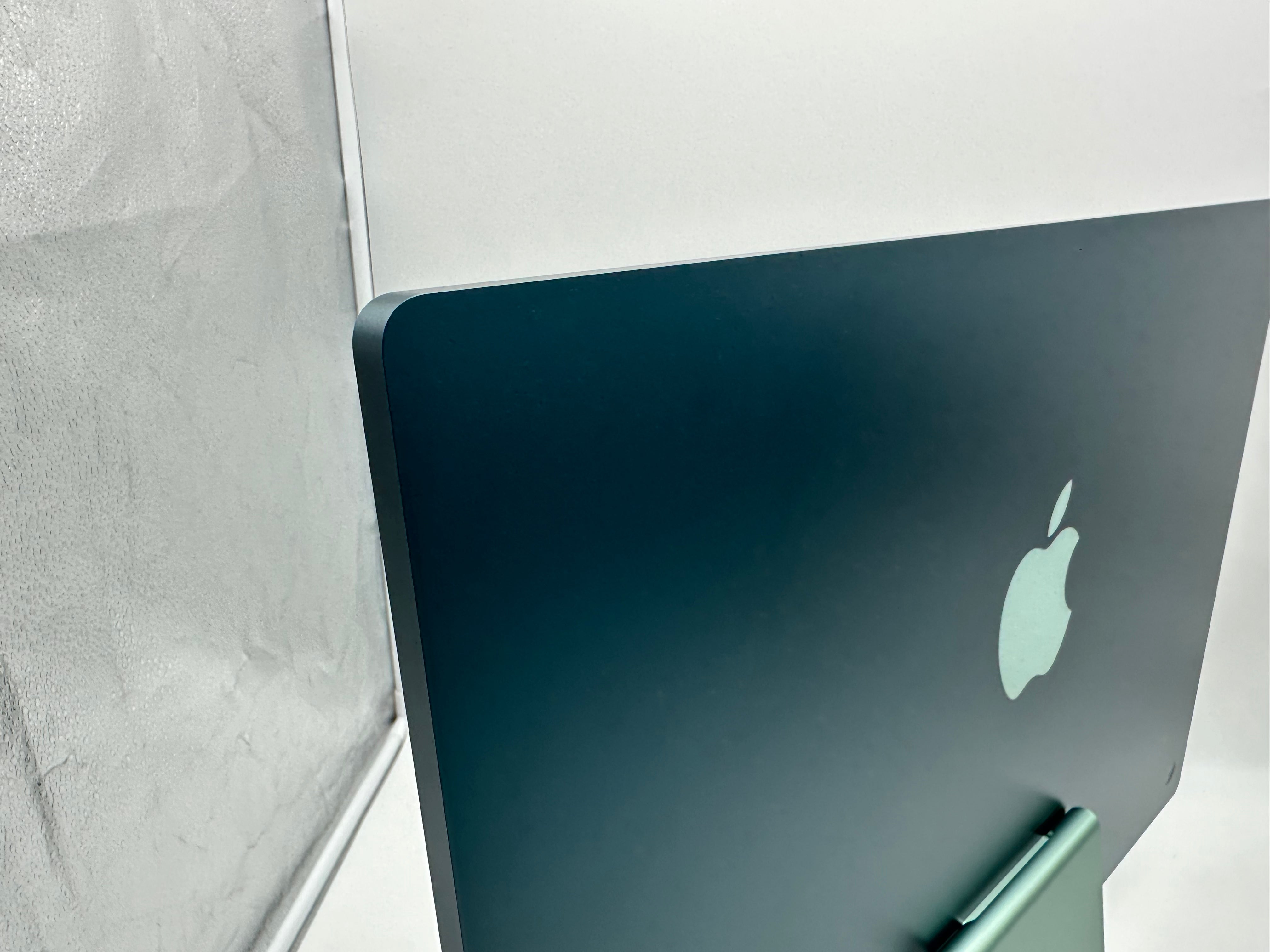 Apple iMac 24" 2021 A2439 Grün Gehäuse Standfuß Lautsprecher Lüfter