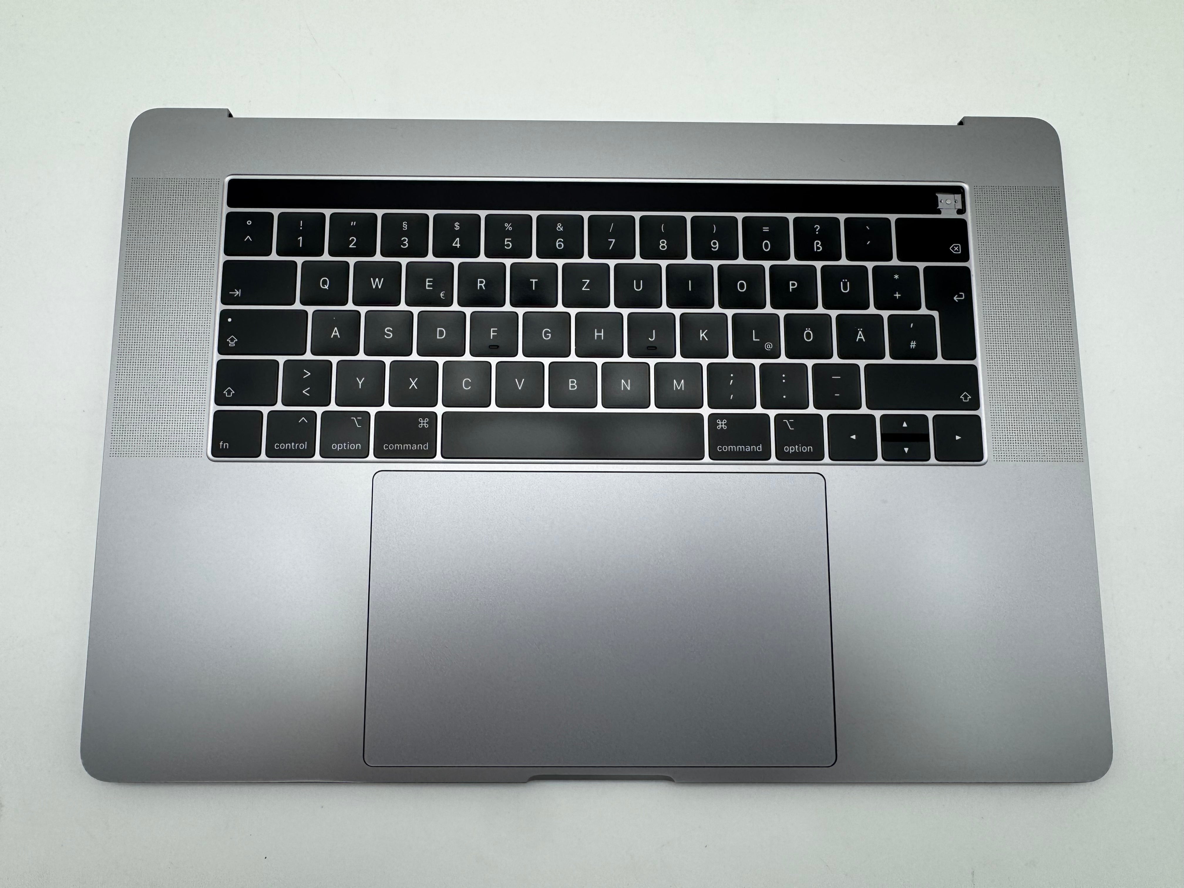 Macbook Pro 15" 2018 2019 A1990 QWERTZ Topcase Trackpad Tastatur Grau #T964