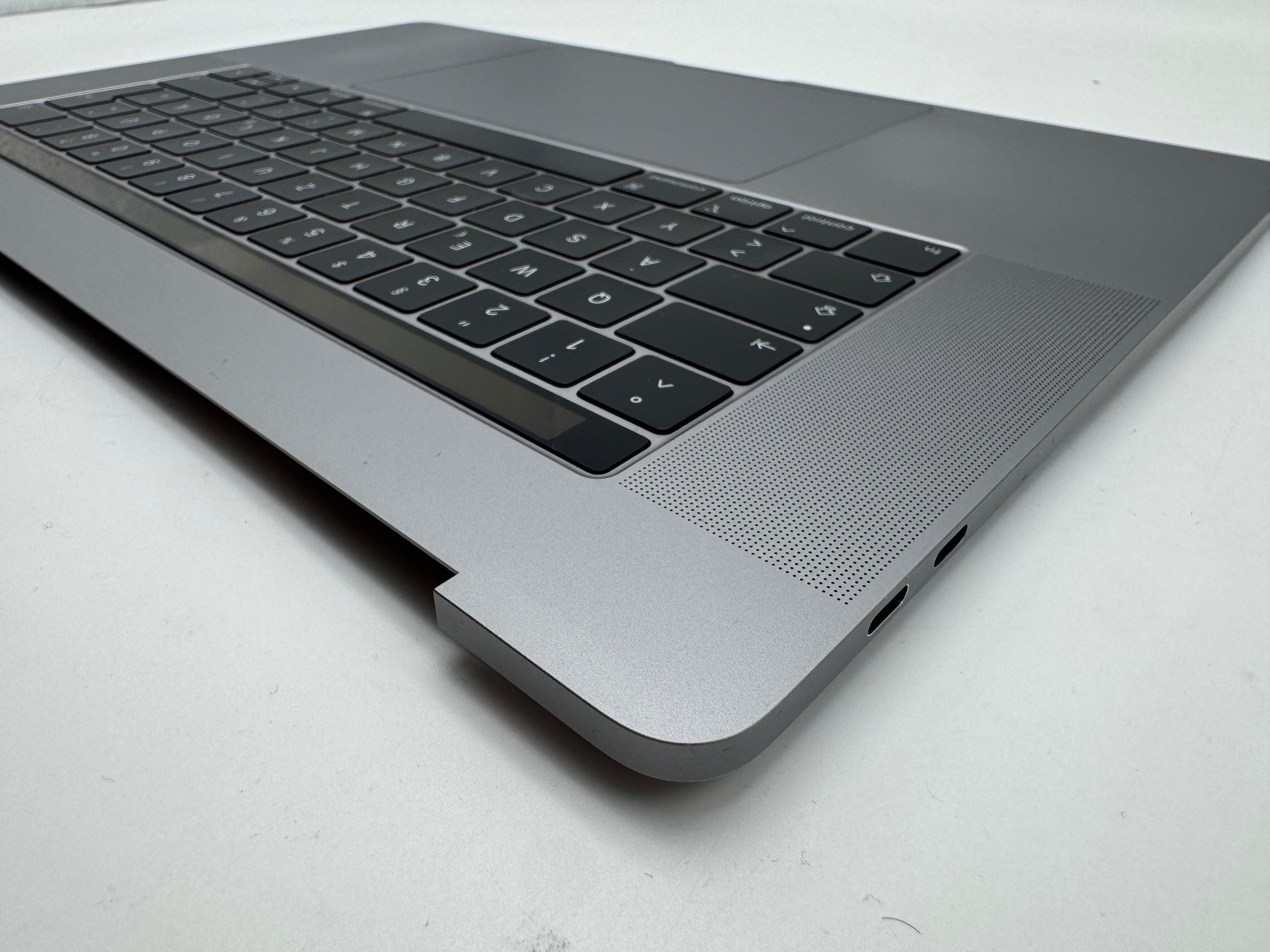 Macbook Pro 15" 2018 2019 A1990 QWERTZ Topcase Trackpad Tastatur Grau #T964