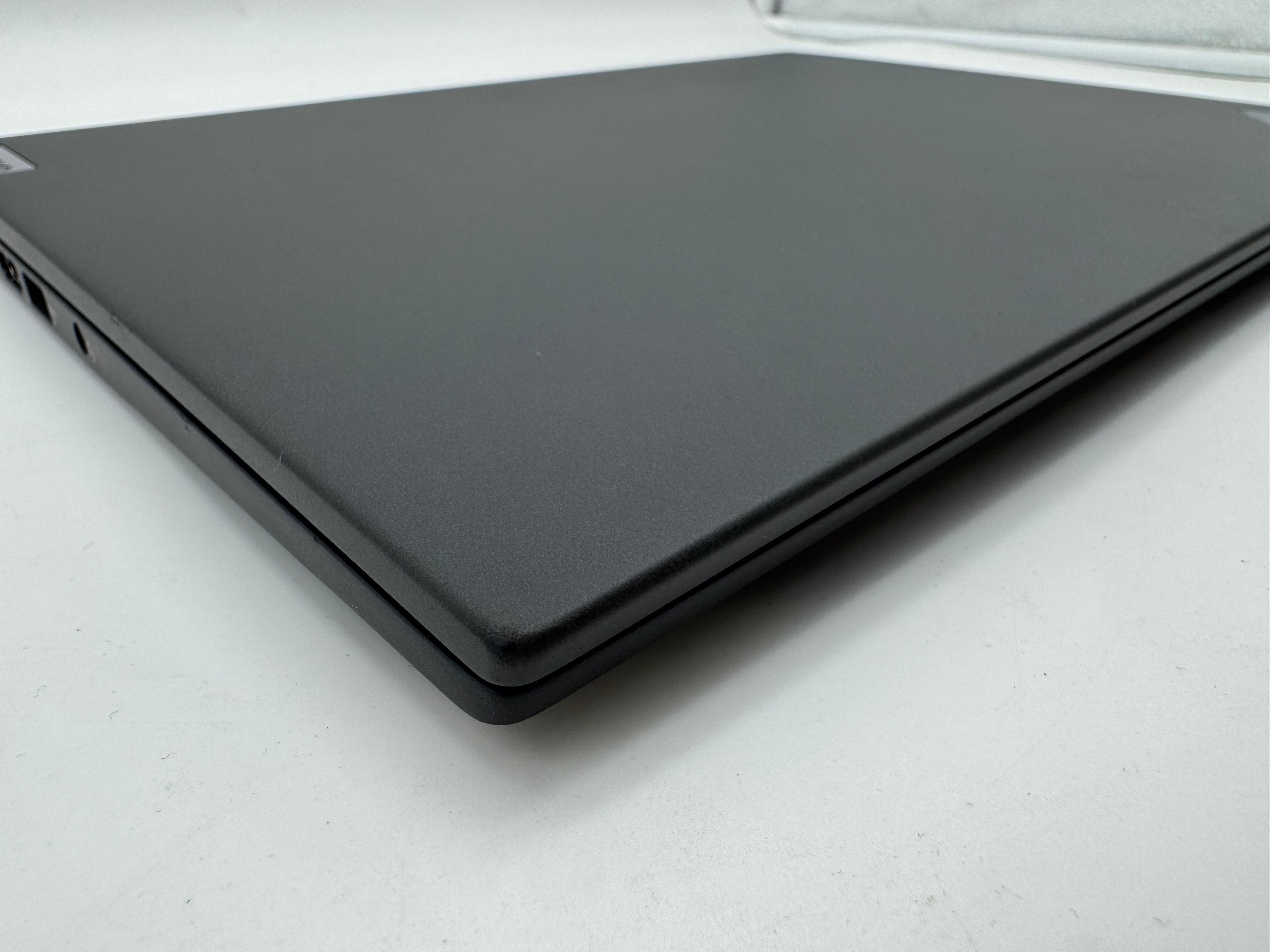 Lenovo Thinkpad T14s G3 Notebook 2,1GHz i7-1260P 16GB 512GB QWERTY US