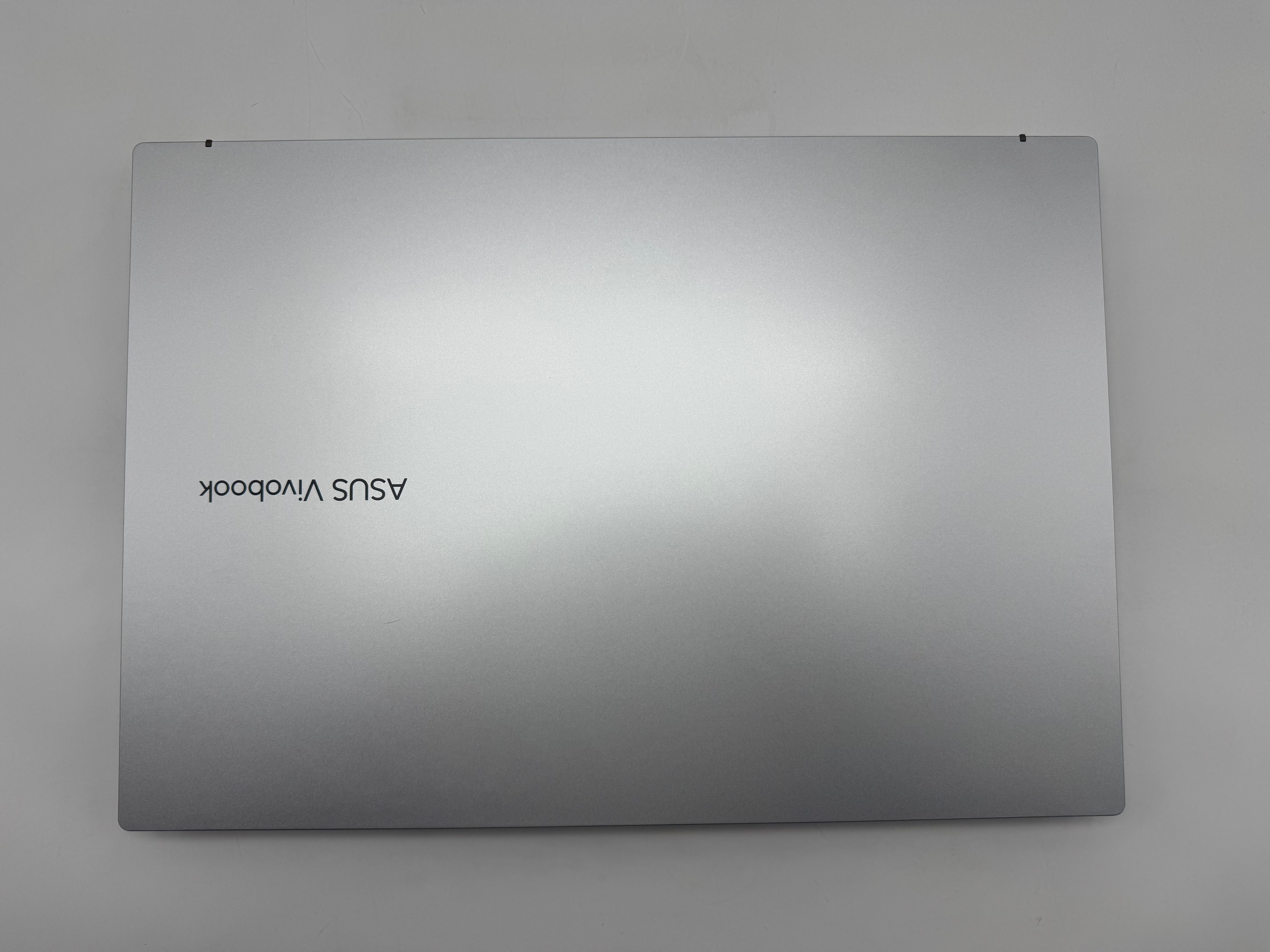 Asus Vivobook M16203QA AMD Ryzen 5 5600H 8GB 512GB Teildefekt MwSt.