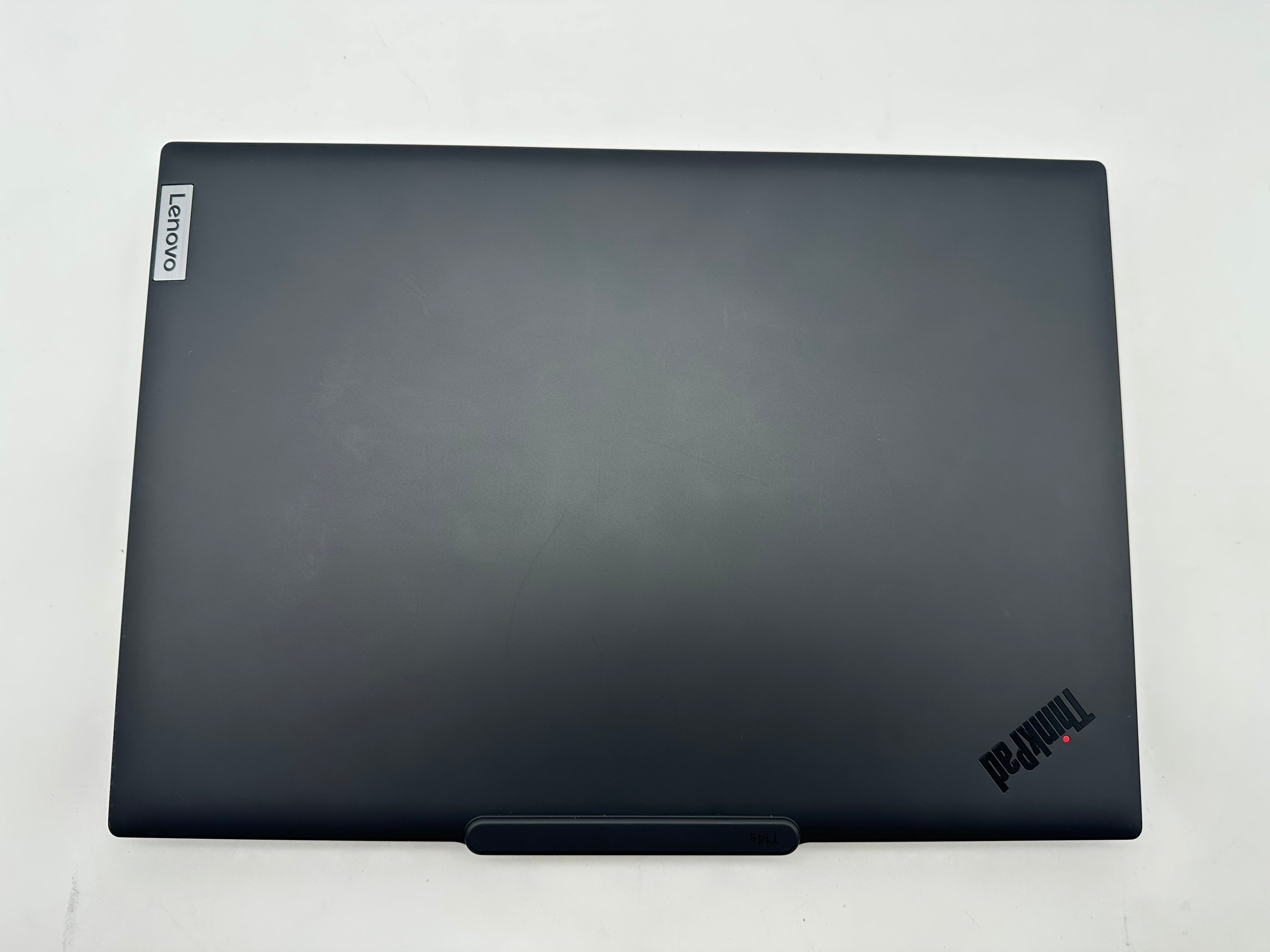 Lenovo ThinkPad T14s Gen 6 14" Snapdragon X Elite X1E-78-100 32GB 1TB