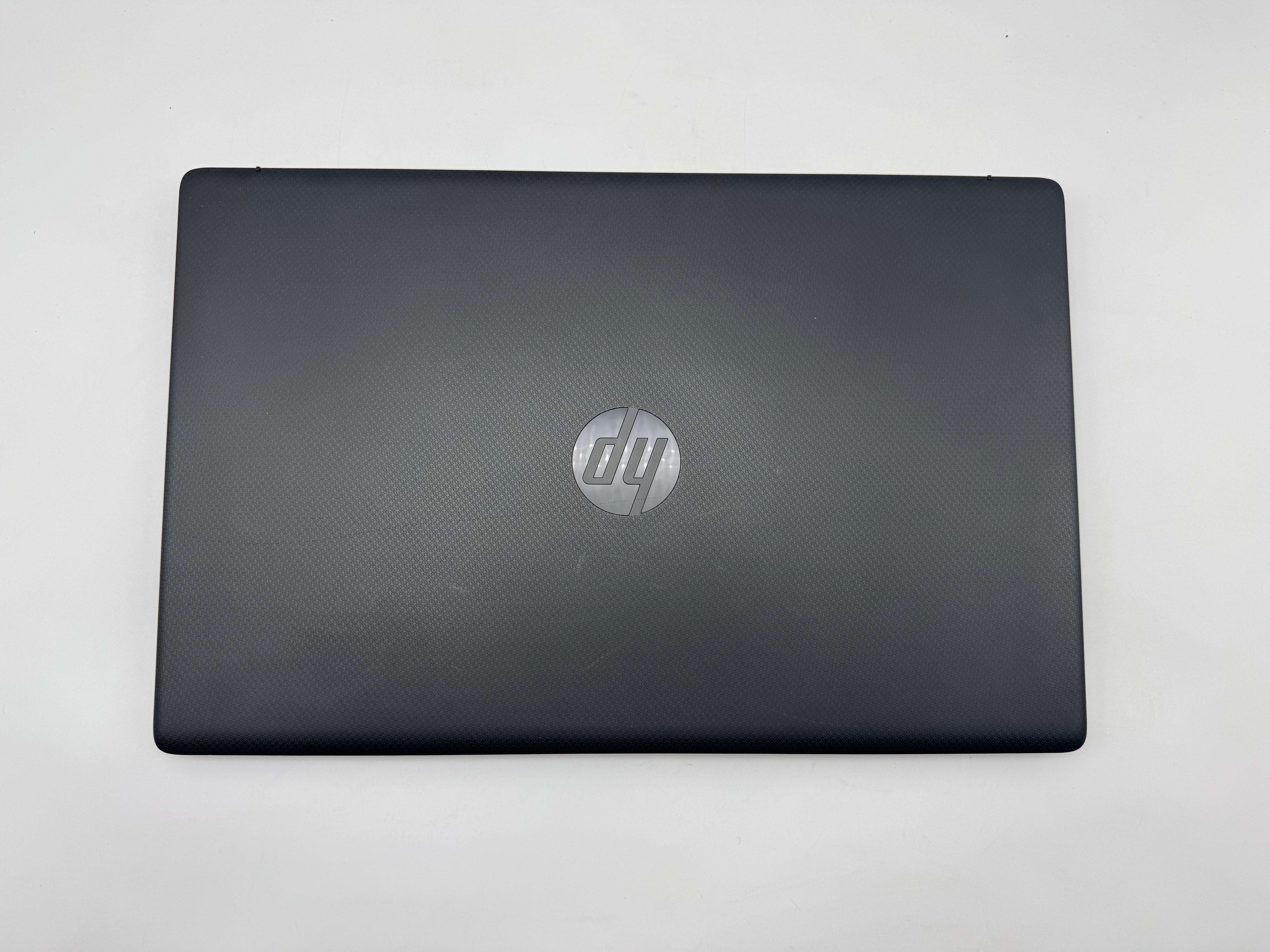 HP 17-cn2053ng Laptop i5-1235U 1,3GHz 8GB 256GB SSD 100% Akku MwSt. #PSW167