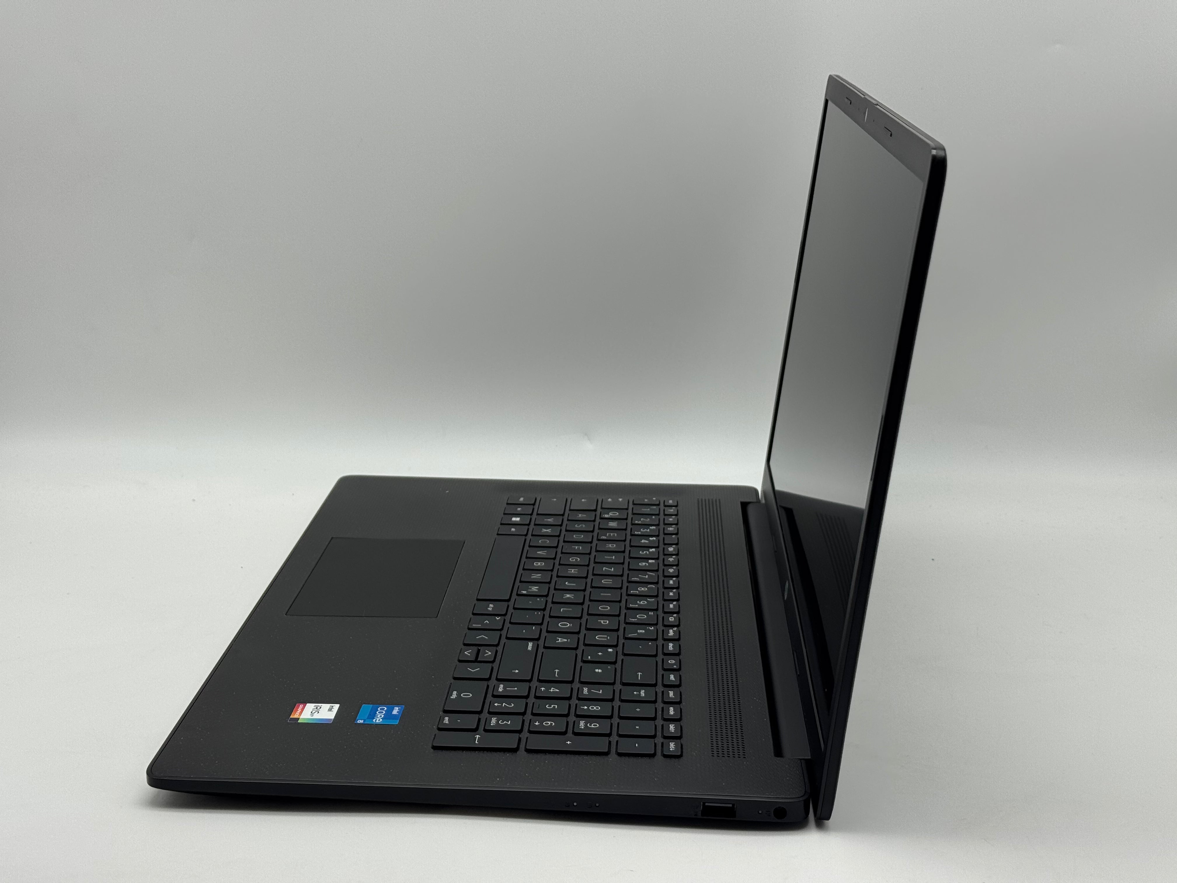 HP 17-cn2053ng Laptop i5-1235U 1,3GHz 8GB 256GB SSD 100% Akku MwSt. #PSW167