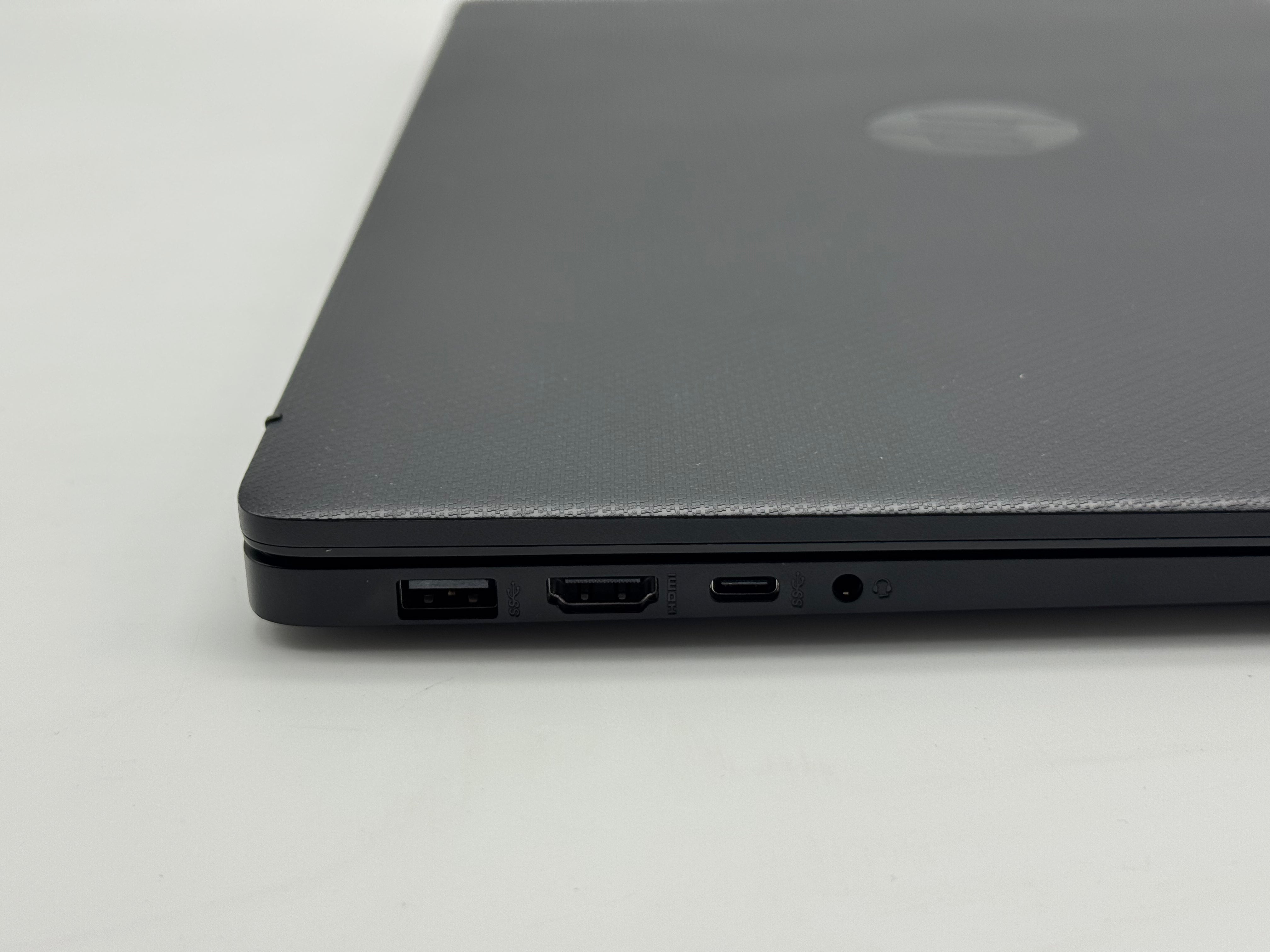 HP 17-cn2053ng Laptop i5-1235U 1,3GHz 8GB 256GB SSD 100% Akku MwSt. #PSW167