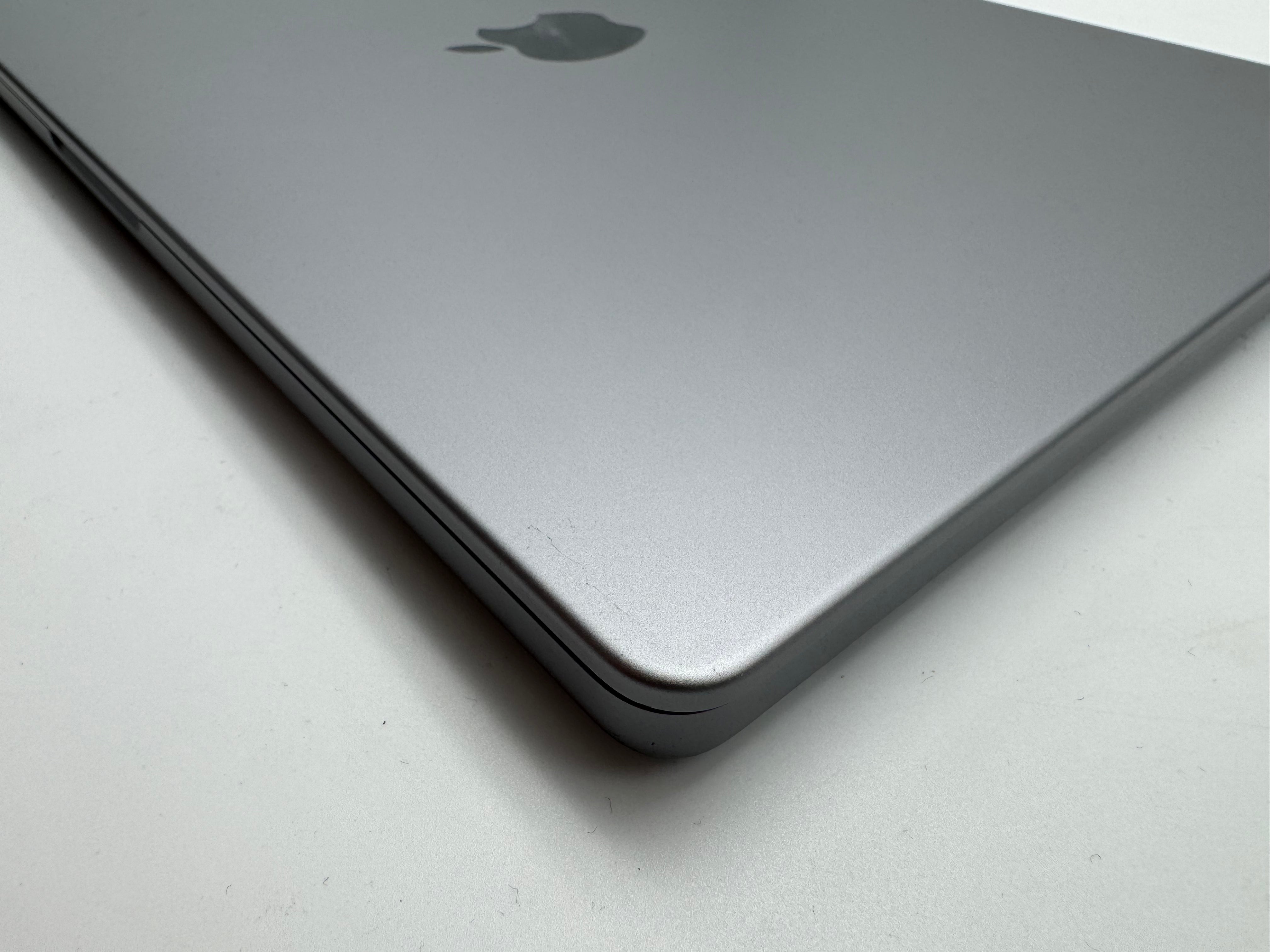 Macbook Pro 14" A2442 2021 M1 Pro 32GB 1TB 16C Spacegrau MwSt. #PS299