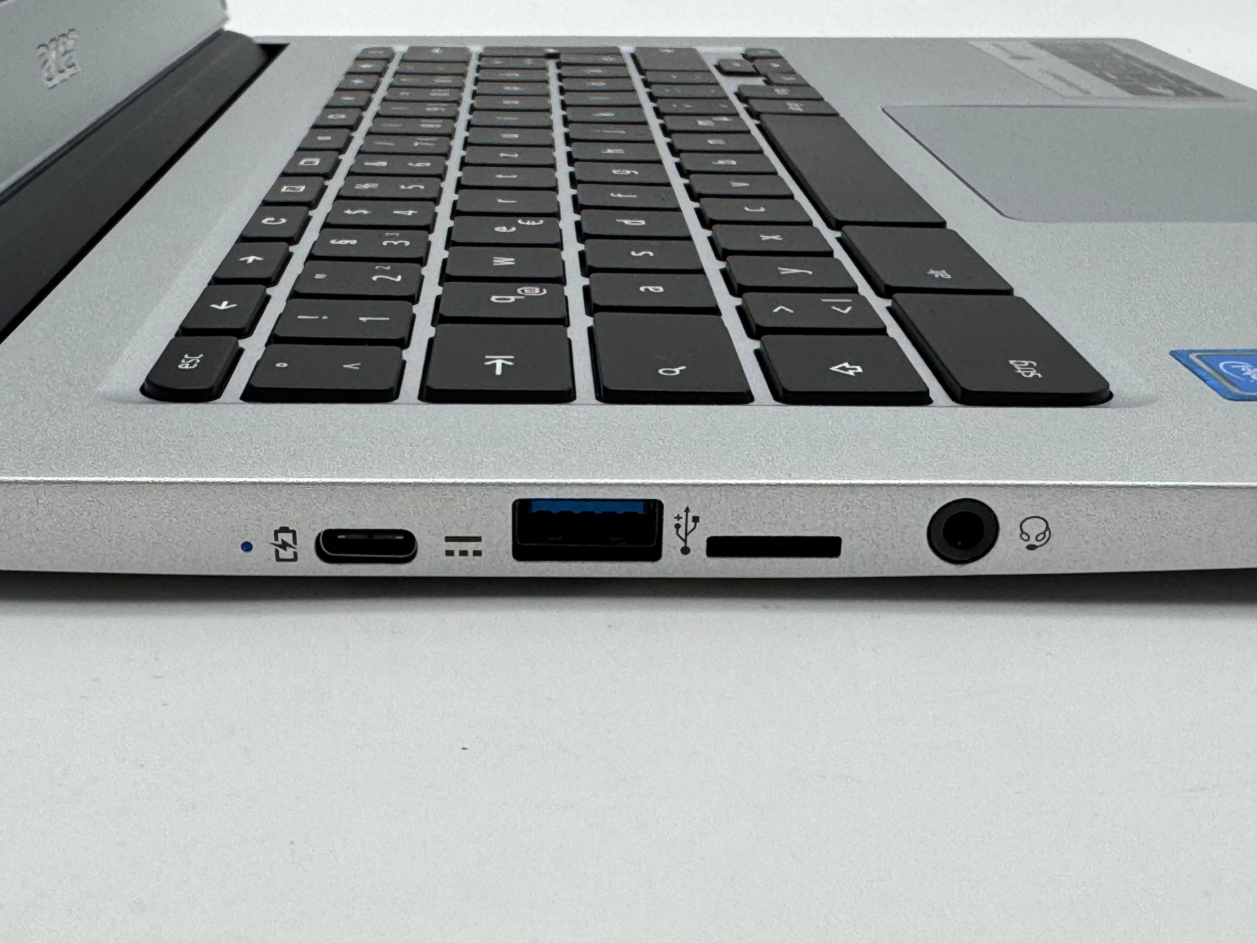 Acer Chromebook 514 Laptop - Intel® Pentium®-N420 - 8GB - 64GB eMMC - Intel® HD Graphics 505