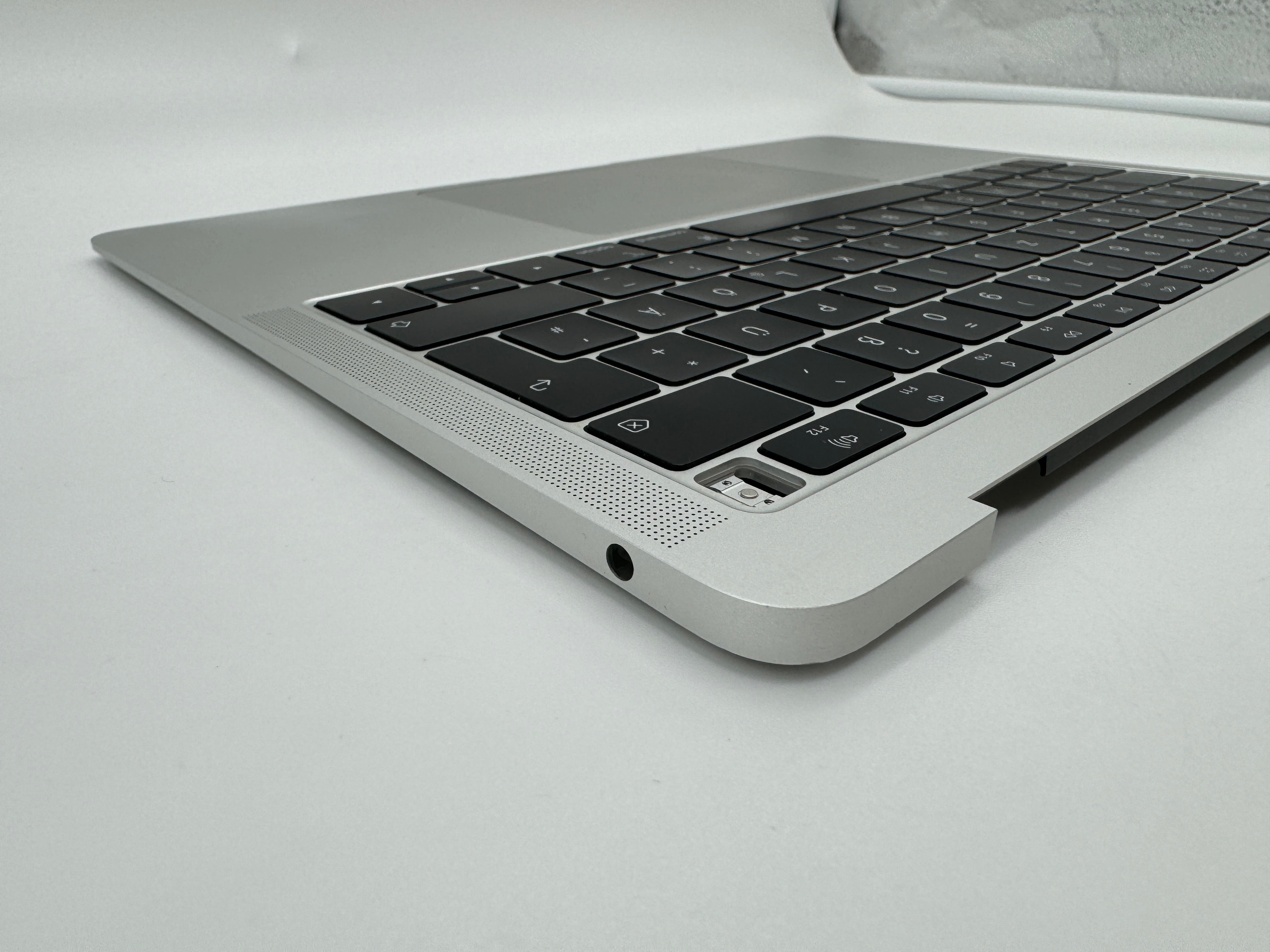 Macbook Air 13" 2018 2019 A1932 Topcase QWERTZ Trackpad Tastatur Silber #T472