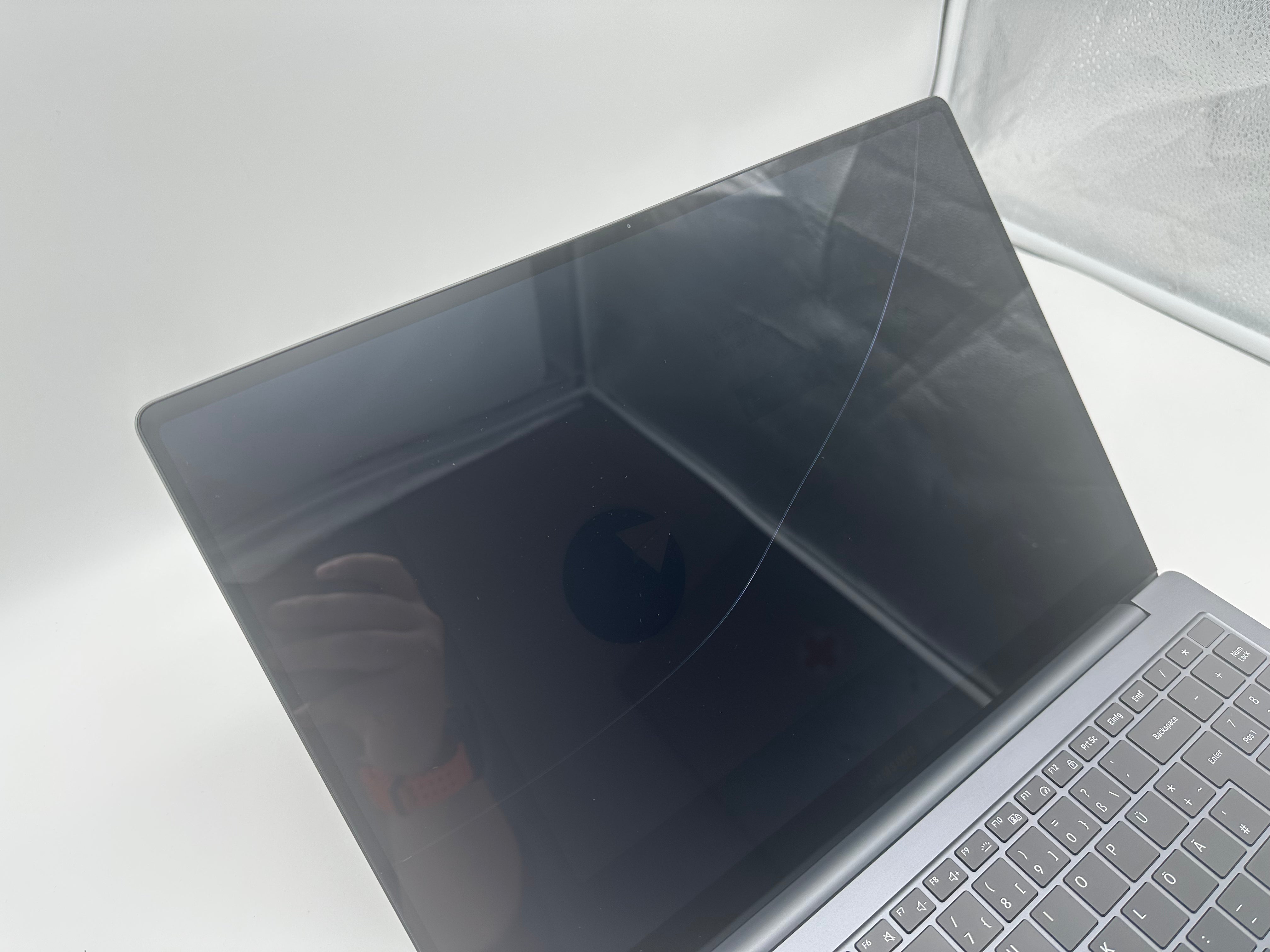 Samsung Galaxy Book3 Ultra 16" AMOLED 120Hz i7-13700H 16GB 512GB RTX 4050