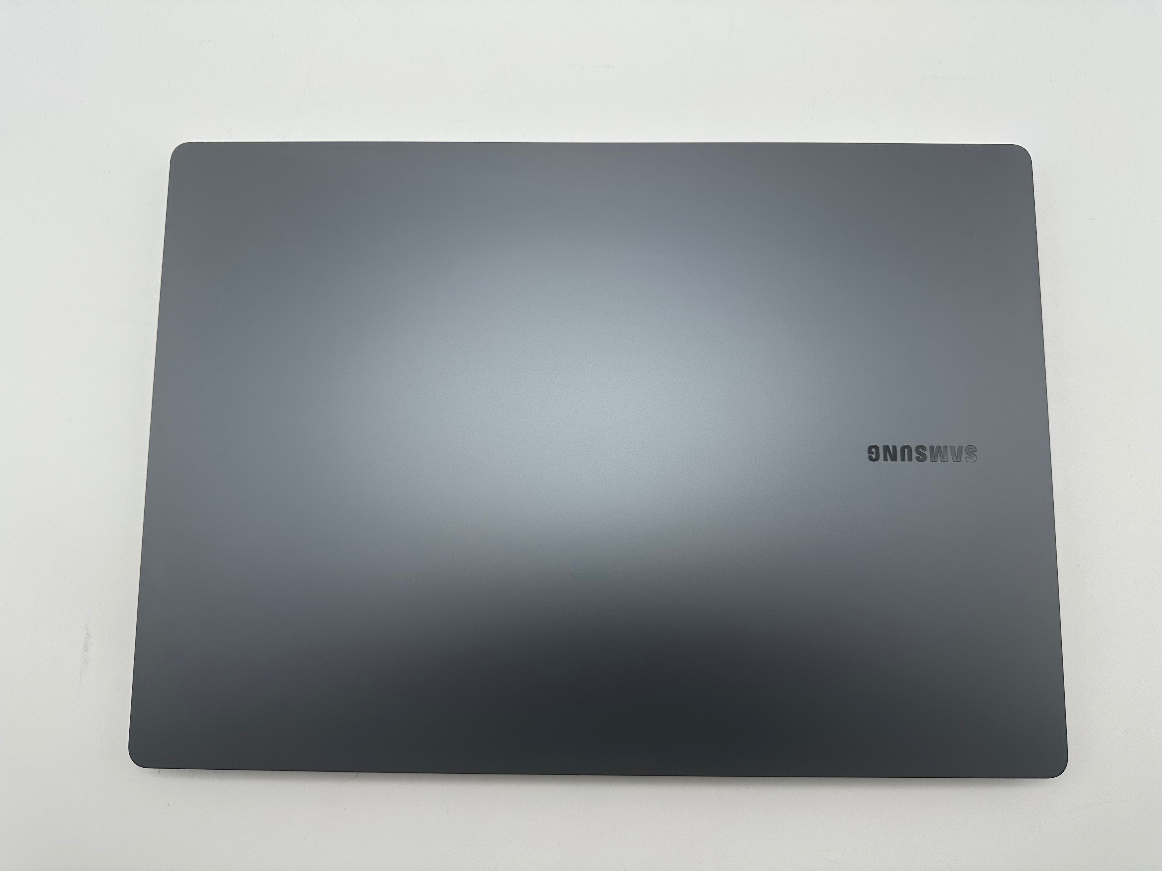 Samsung Galaxy Book3 Ultra 16" AMOLED 120Hz i7-13700H 16GB 512GB RTX 4050