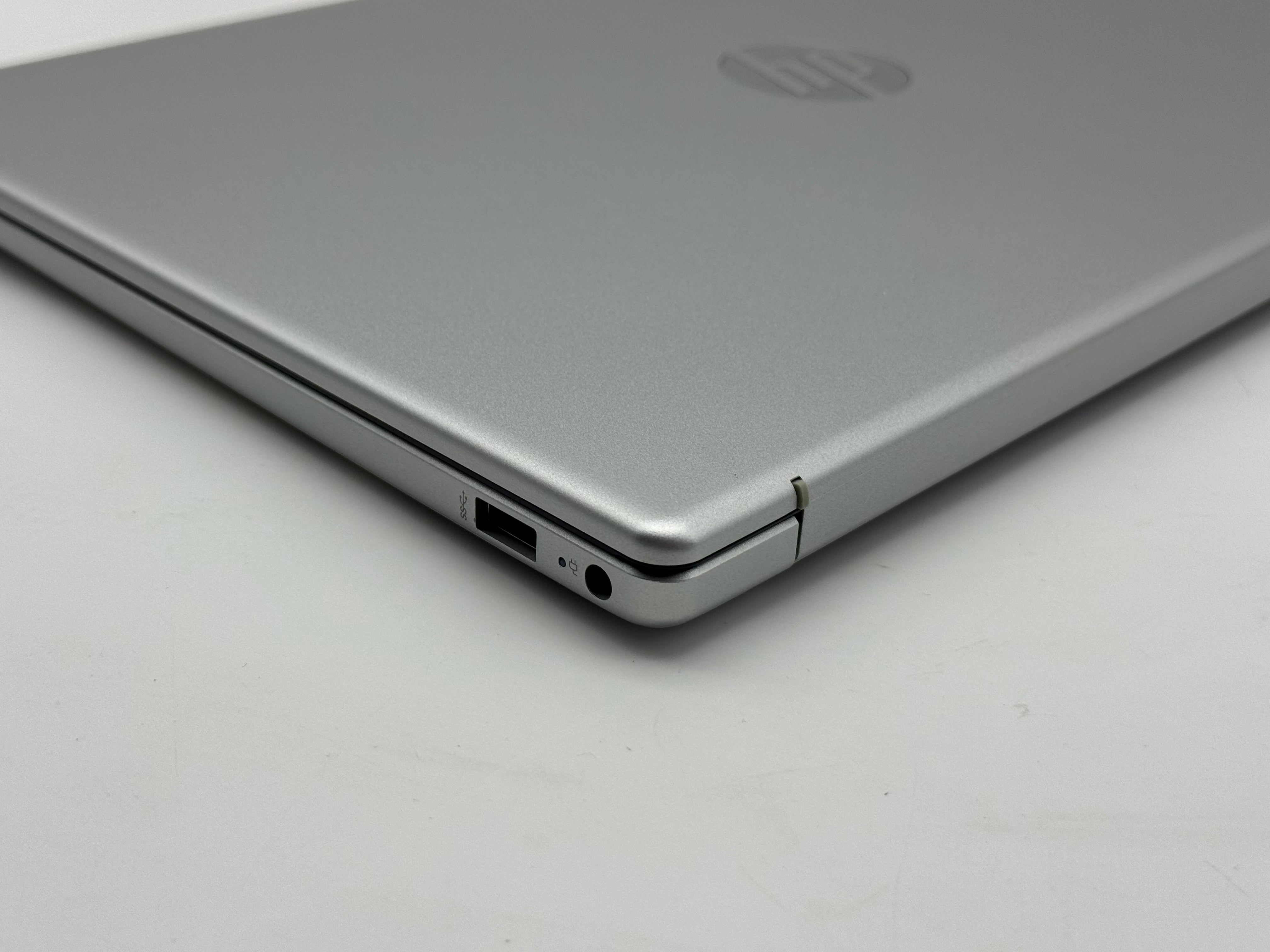 HP 15-fd1053ng 1,2GHz i3-100U 8GB 512GB 100% Akku MwSt. #PSW171