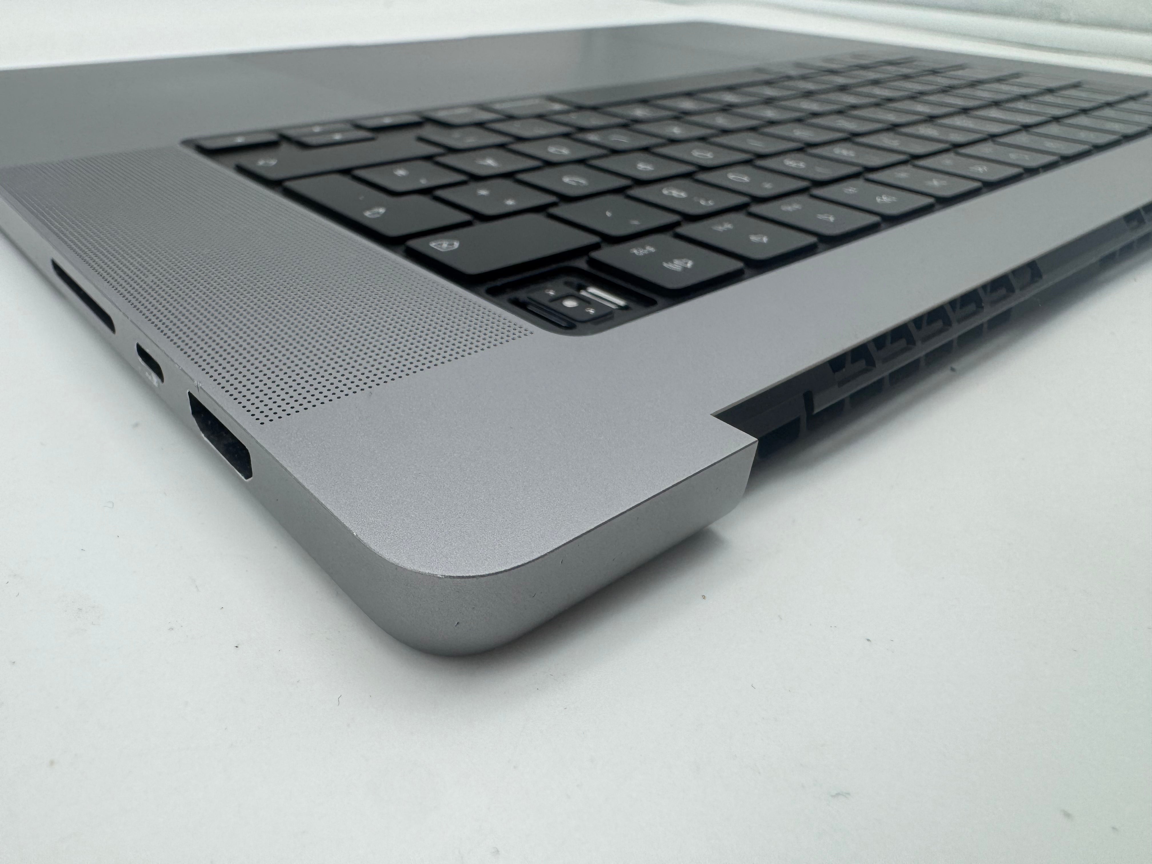 Macbook Pro 16" 2021 A2485 Topcase QWERTZ Tastatur Spacegrau #T968