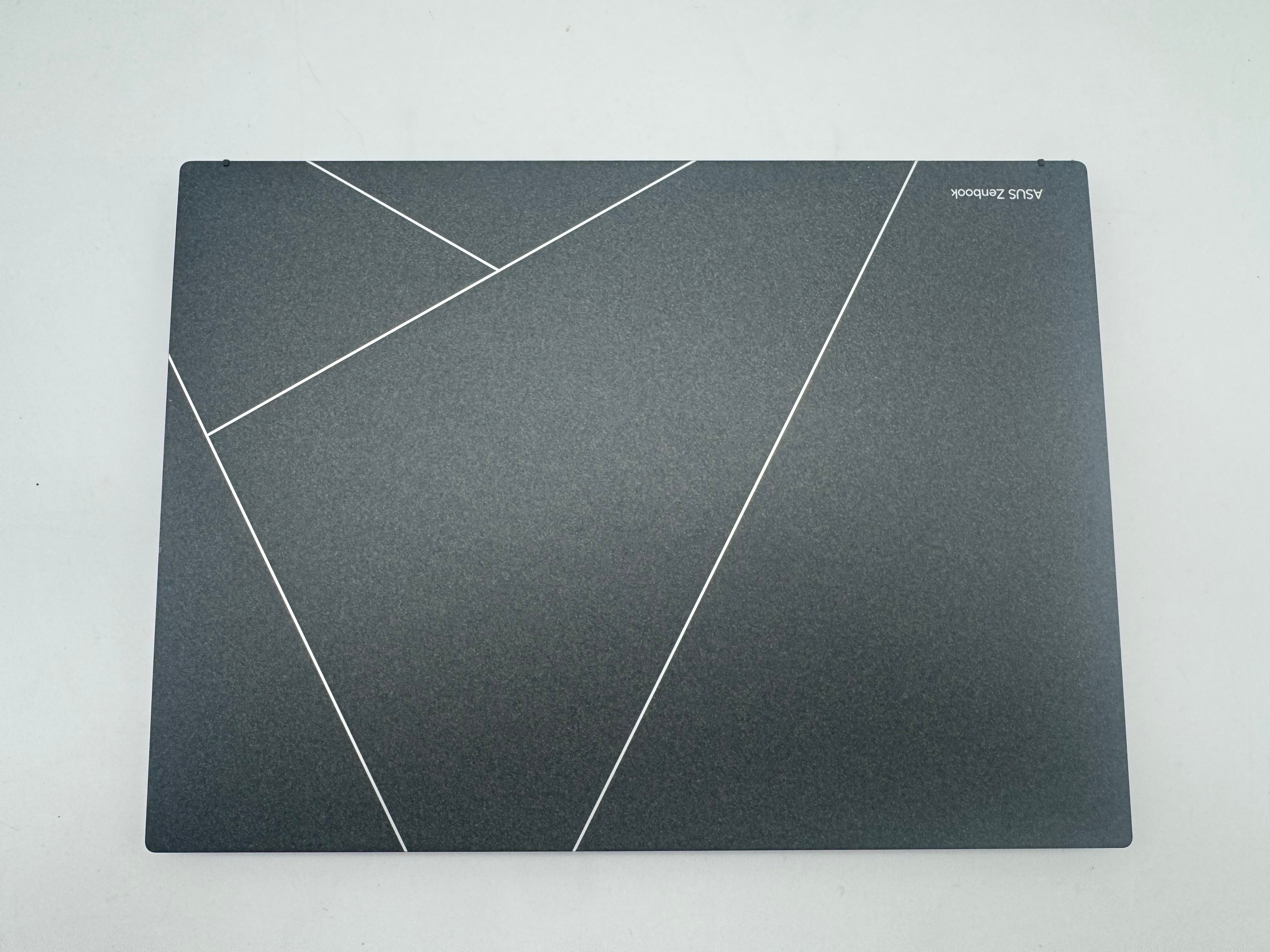 Asus ZenBook S 13 OLED UX5304VA  i7-1355U 1,70Ghz - 16GB - 1TB SSD MwSt.