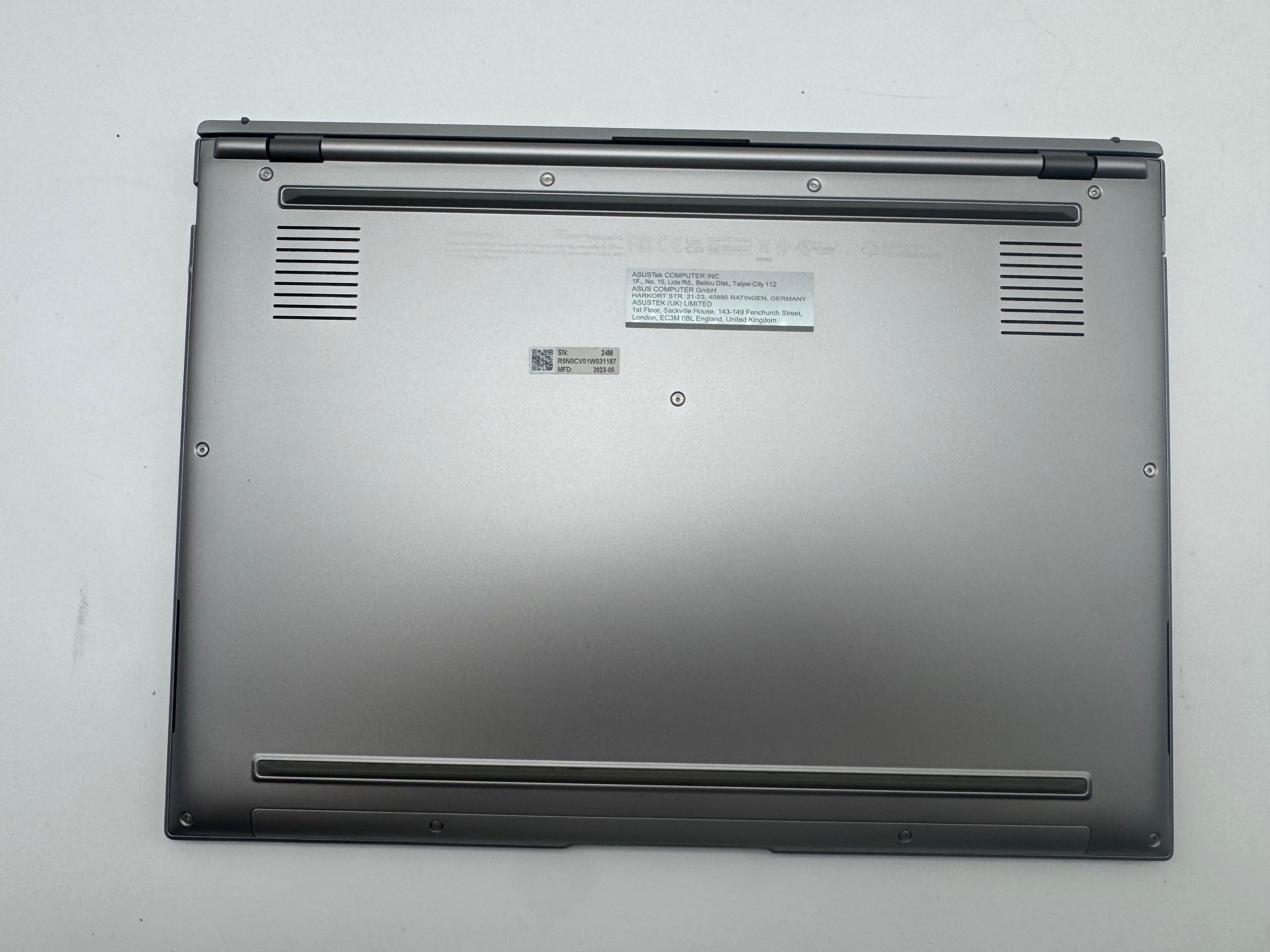 Asus ZenBook S 13 OLED UX5304VA  i7-1355U 1,70Ghz - 16GB - 1TB SSD MwSt.