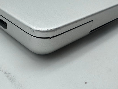 Macbook Pro 16" A2485 M1 Max 64GB 2TB 2021 32-C GPU Silber MwSt.