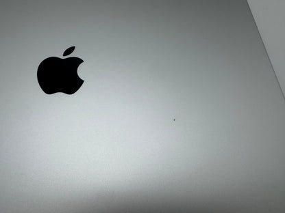Macbook Pro 16" A2485 M1 Max 64GB 2TB 2021 32-C GPU Silber MwSt.