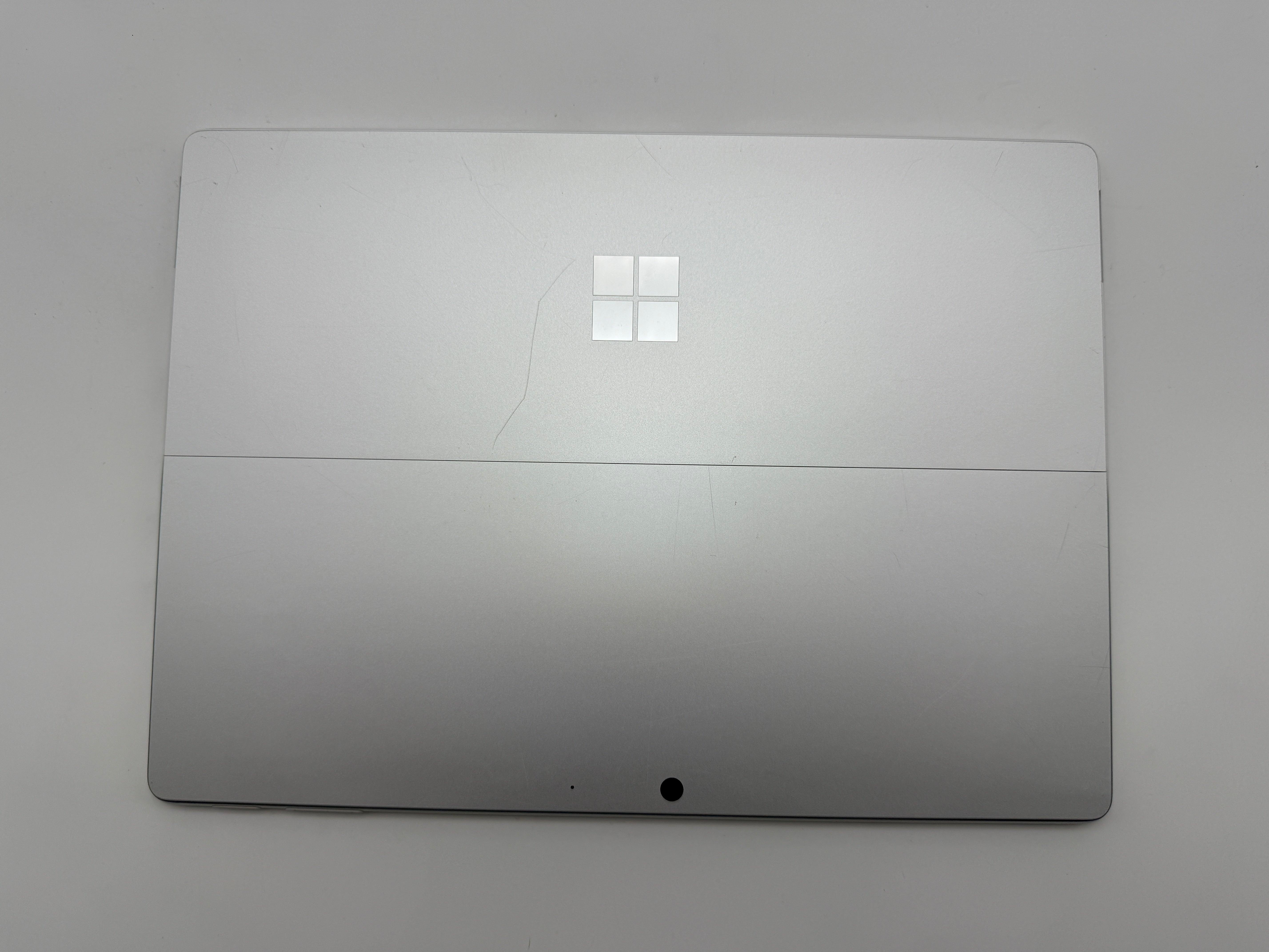 Microsoft Surface Pro 9 Tablet 13 Zoll i5-1235U 8GB 256GB MwSt.
