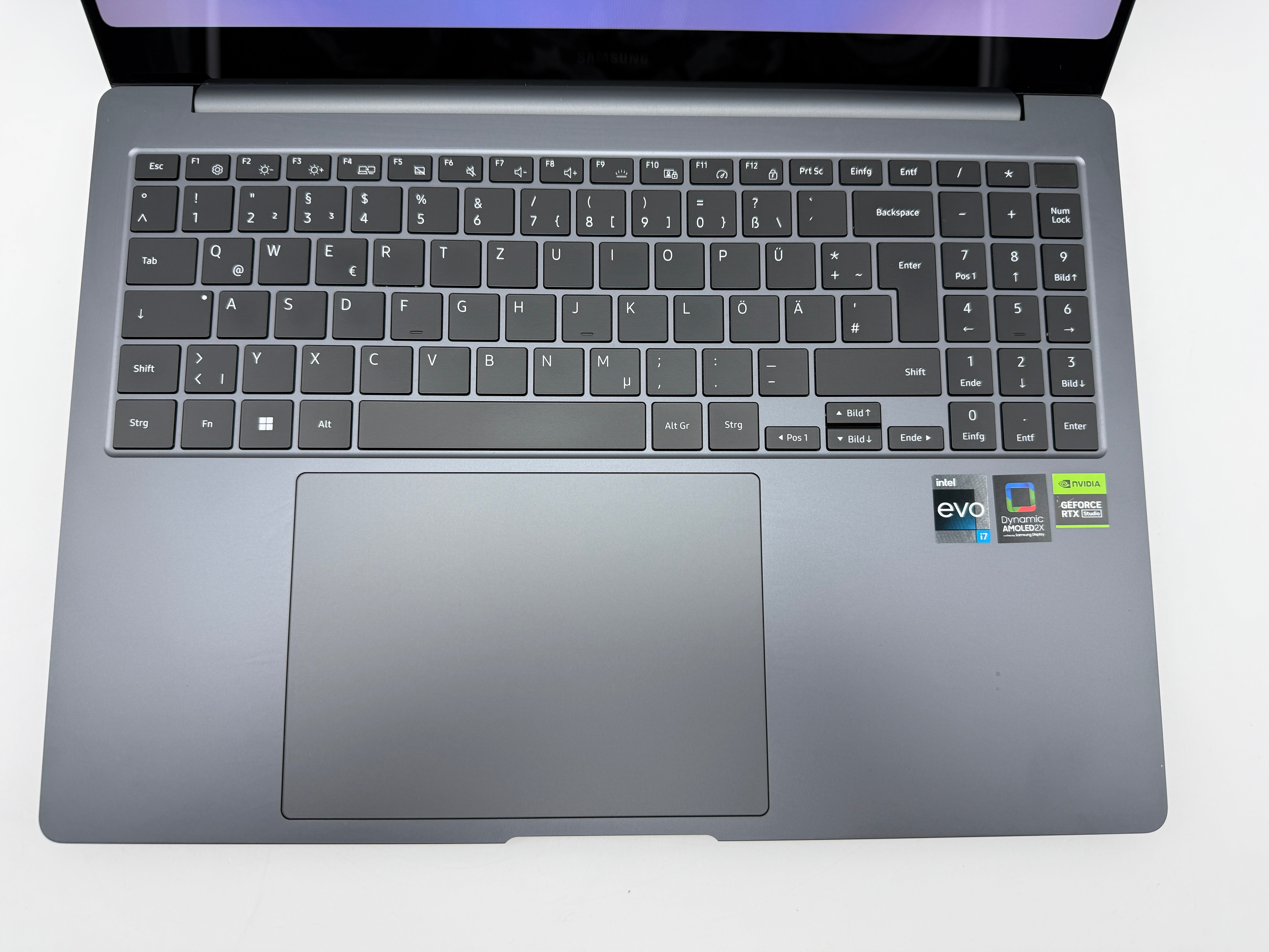 Samsung Galaxy Book3 Ultra 16" AMOLED 120Hz i7-13700H 16GB 1TB RTX 4050