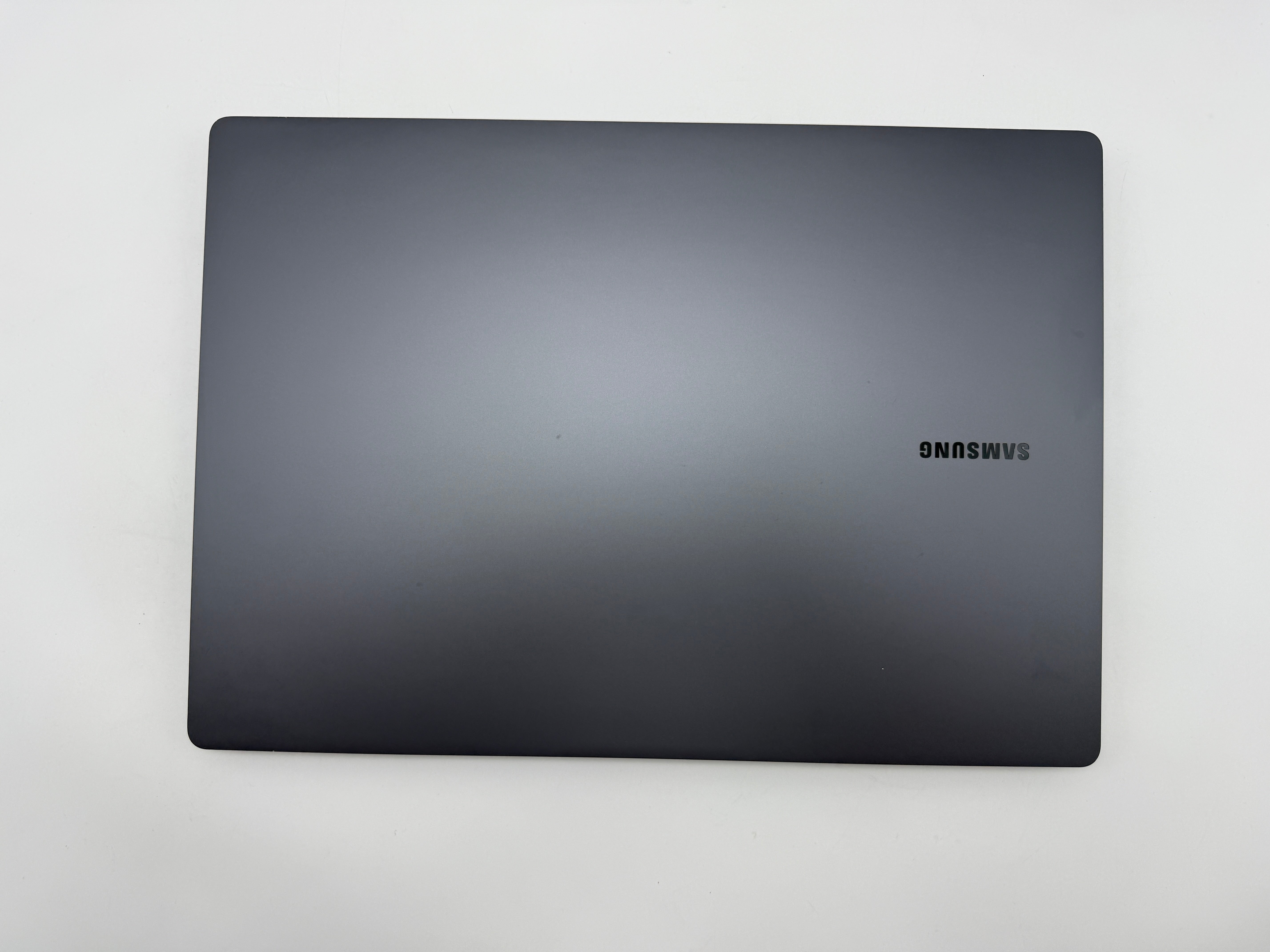 Samsung Galaxy Book3 Ultra 16" AMOLED 120Hz i7-13700H 16GB 1TB RTX 4050