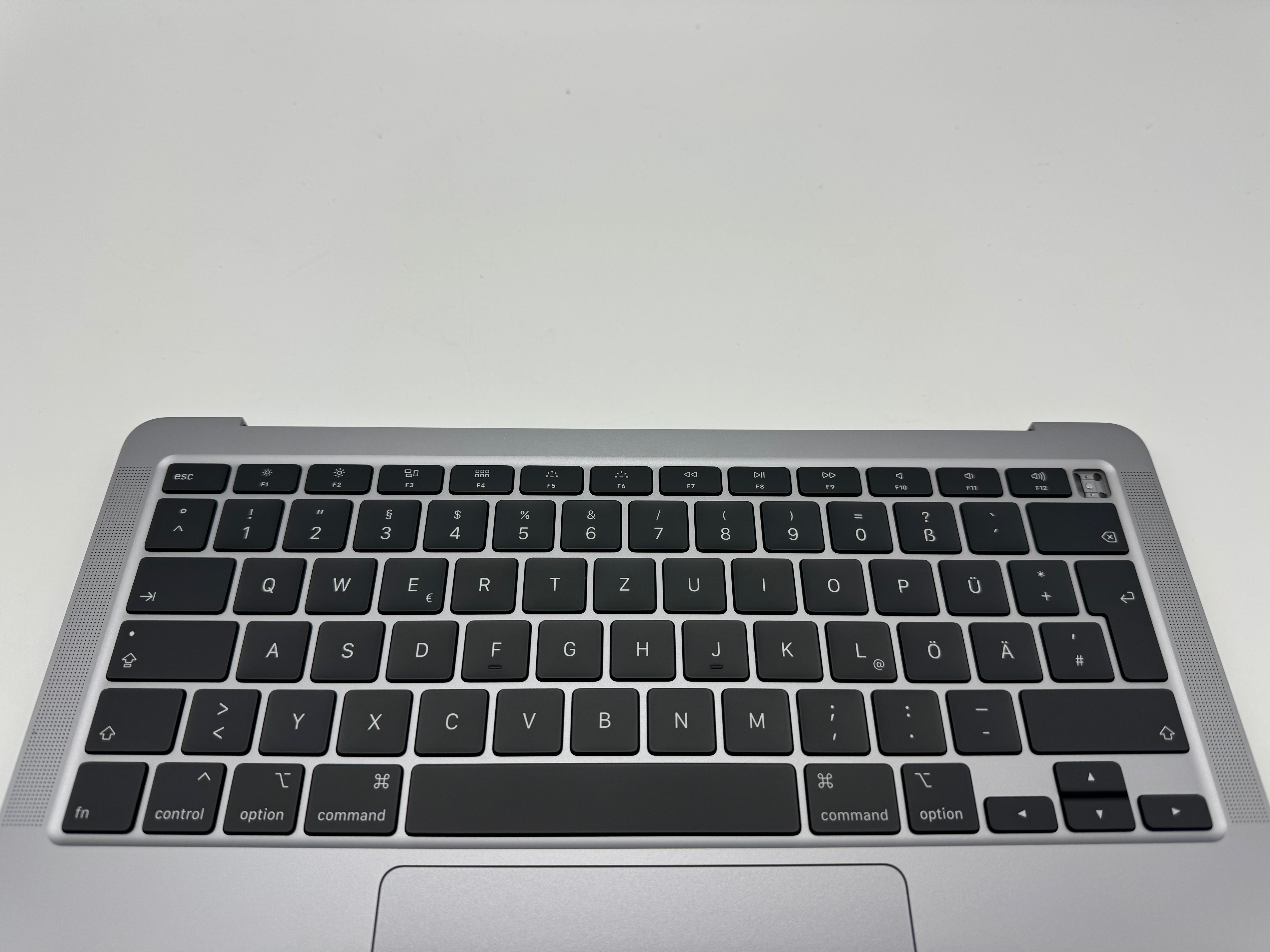 MacBook Air 13" 2020 A2179 Topcase QWERTZ Tastatur Spacegrau #T675