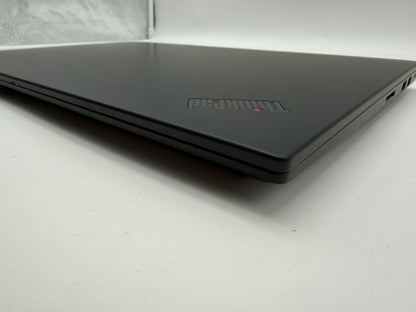 Lenovo Thinkpad P1 G4 Notebook i7-11800H 2,3 GHz 16GB 512GB SSD Deutsch MwSt.