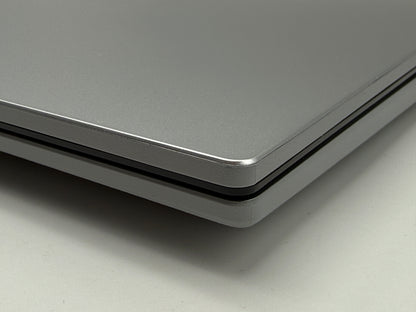 Asus Vivobook X1502VA i5 13500H 2,6GHz 16GB 512GB Silber MwSt.