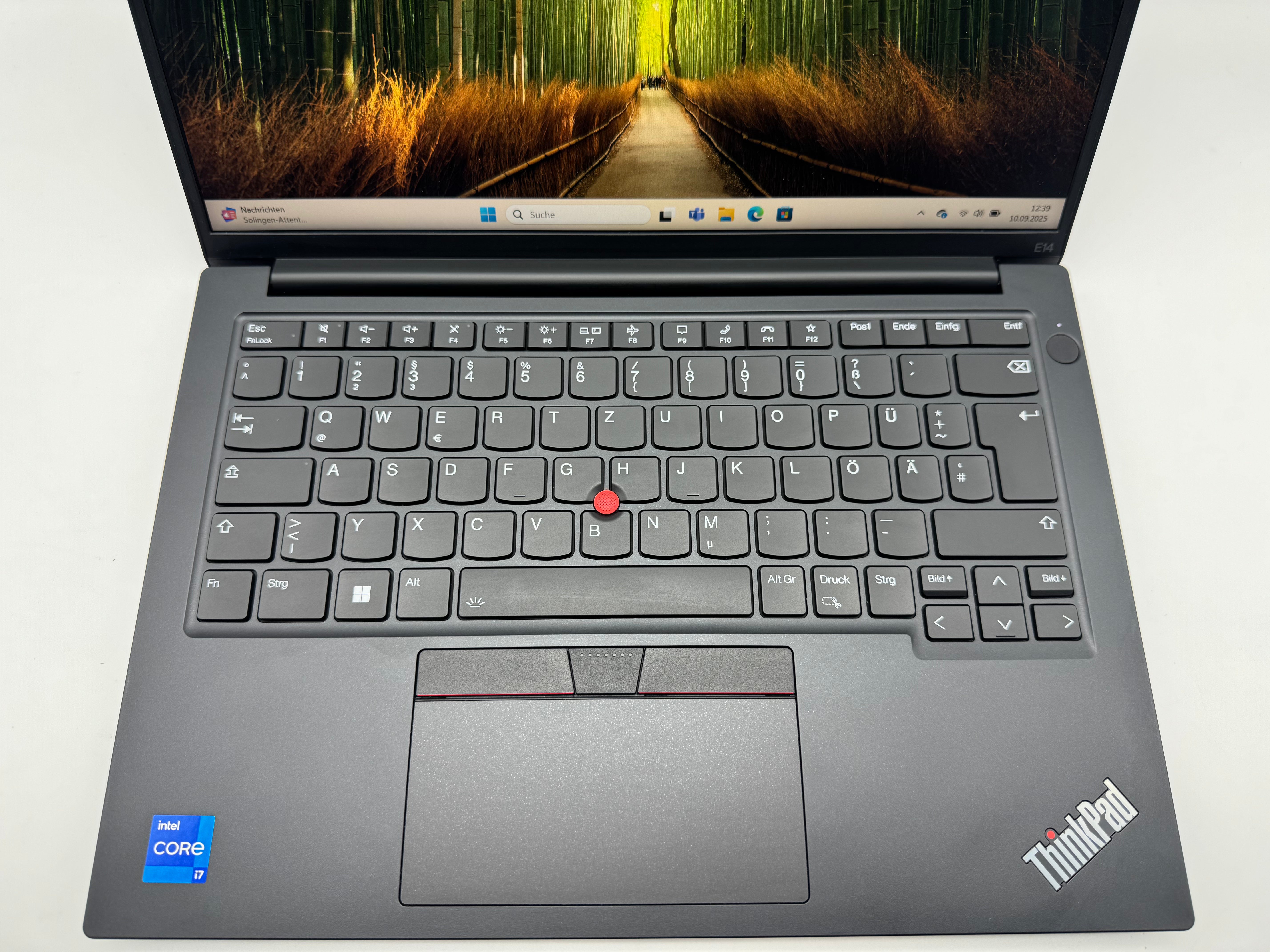Lenovo Thinkpad E14 G5 Notebook i7-13700H 2,4 GHz 16GB 512GB SSD Deutsch MwSt.