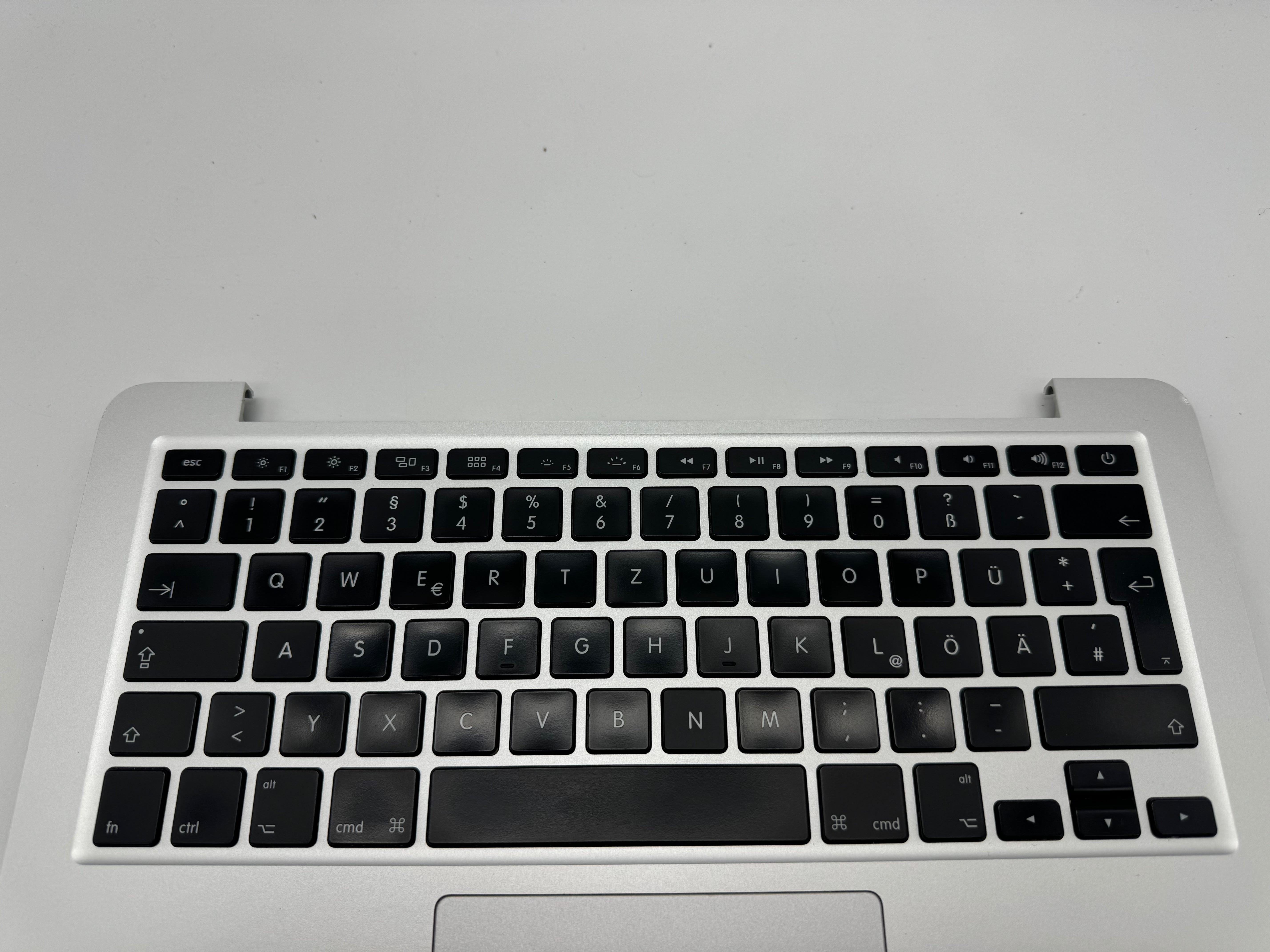 MacBook Pro 13 Zoll 2015 A1502 Topcase Trackpad QWERTZ #T682