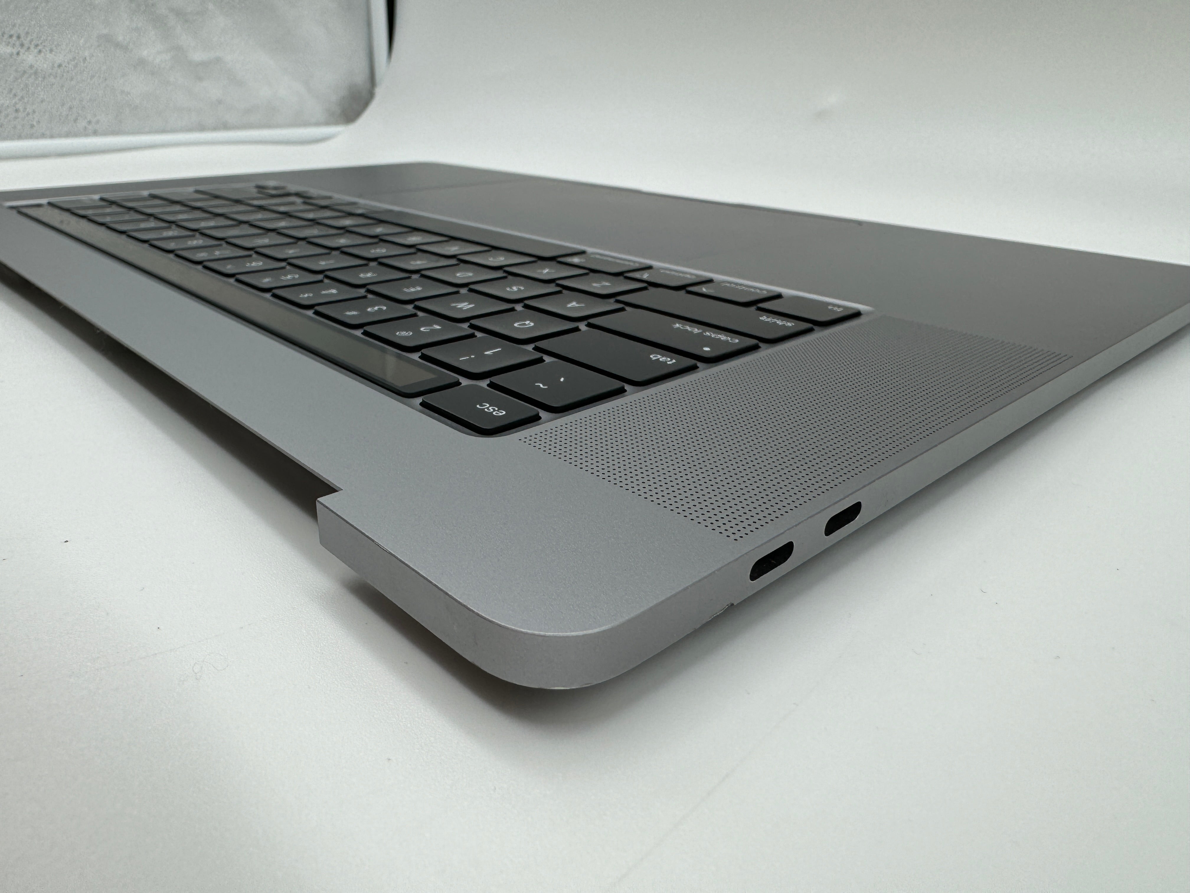 MacBook Pro 16" 2019 A2141 Grau Topcase Tastatur Trackpad Akku #T483