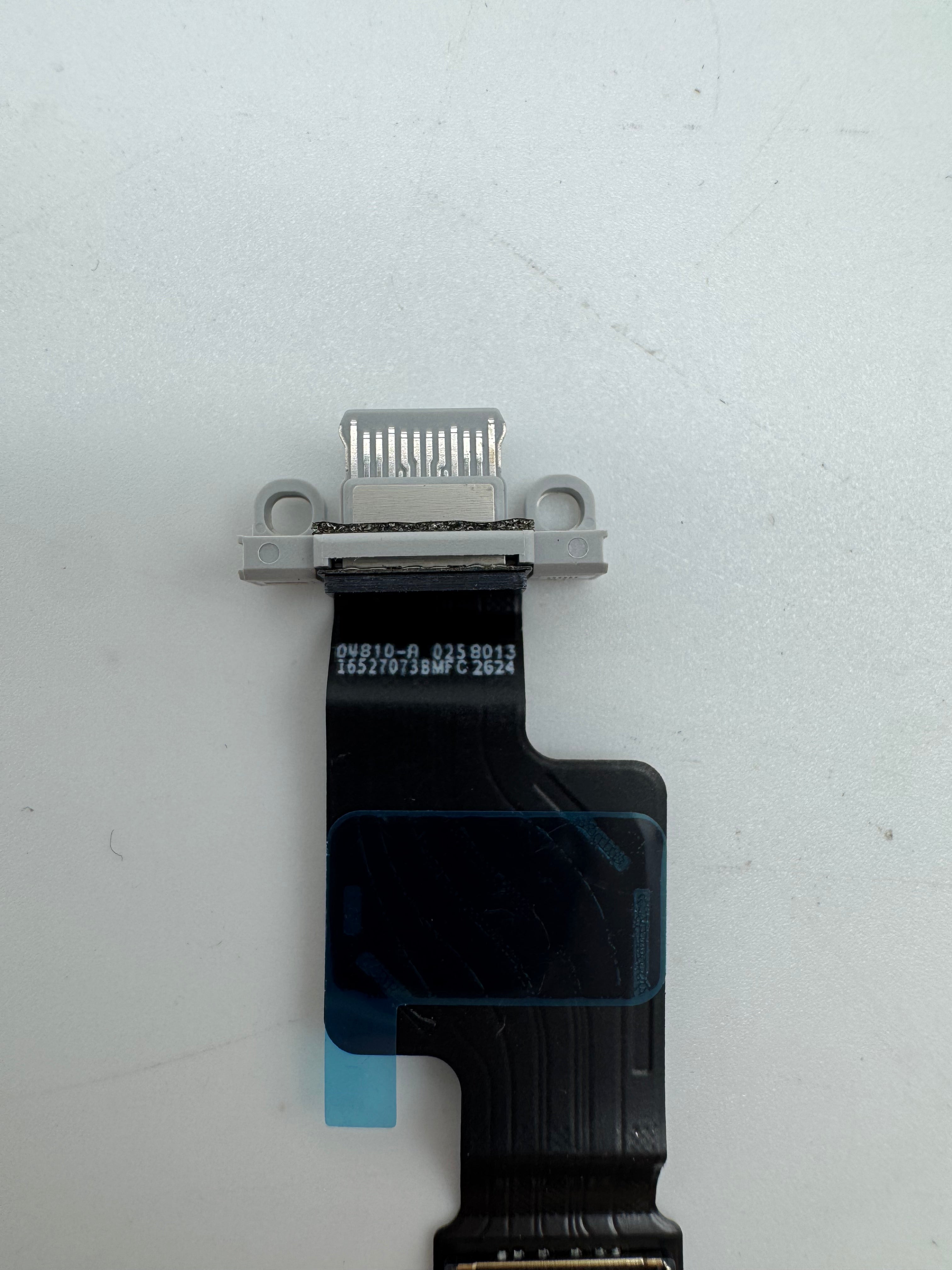 Macbook Air 15" A3114 USB-C Buchse Ladebuchse 821-04810-A