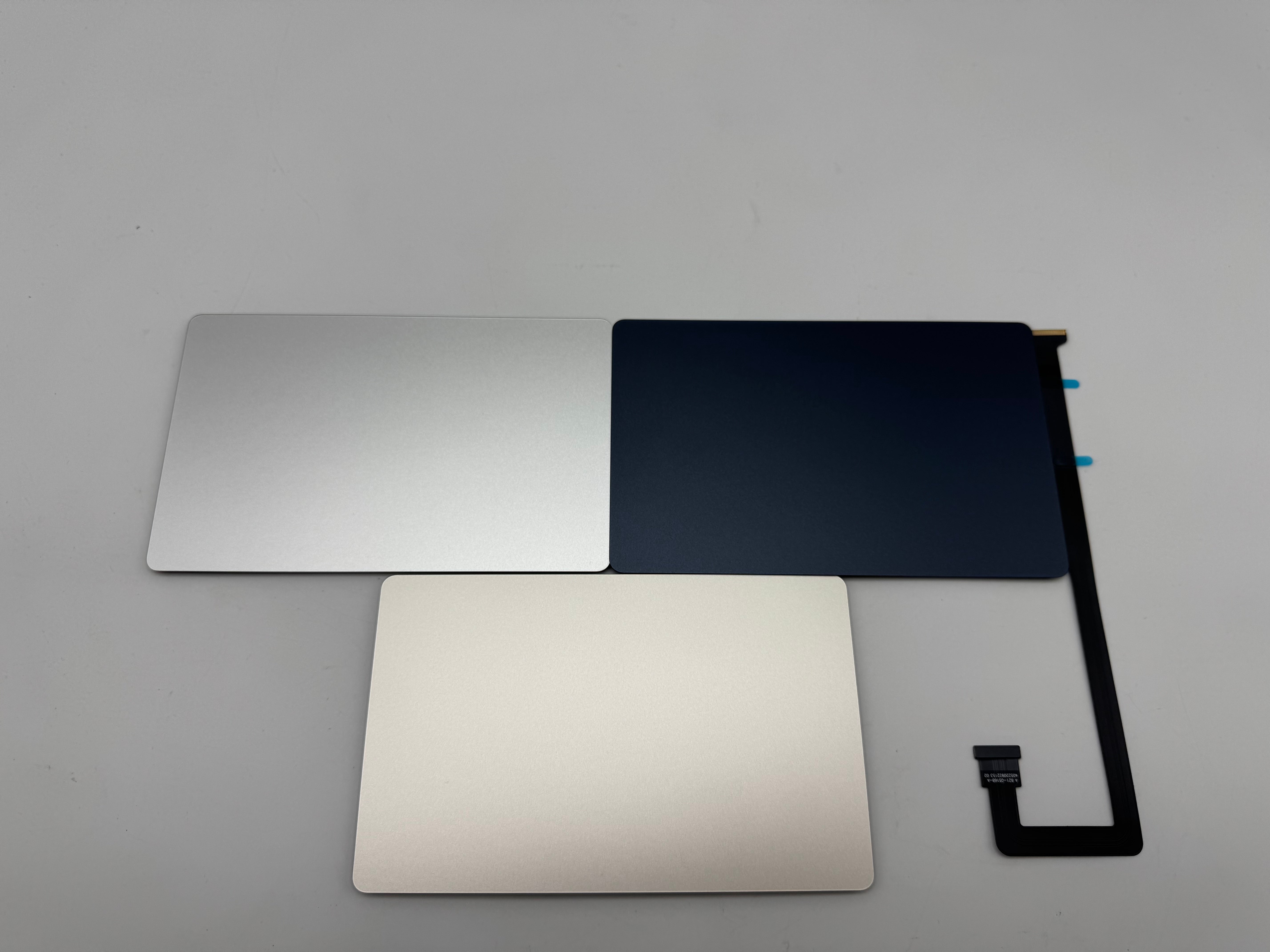 MacBook Air 15" 2025 A3241 Trackpad Touchpad Midnight Starlight Himmelblau Silber