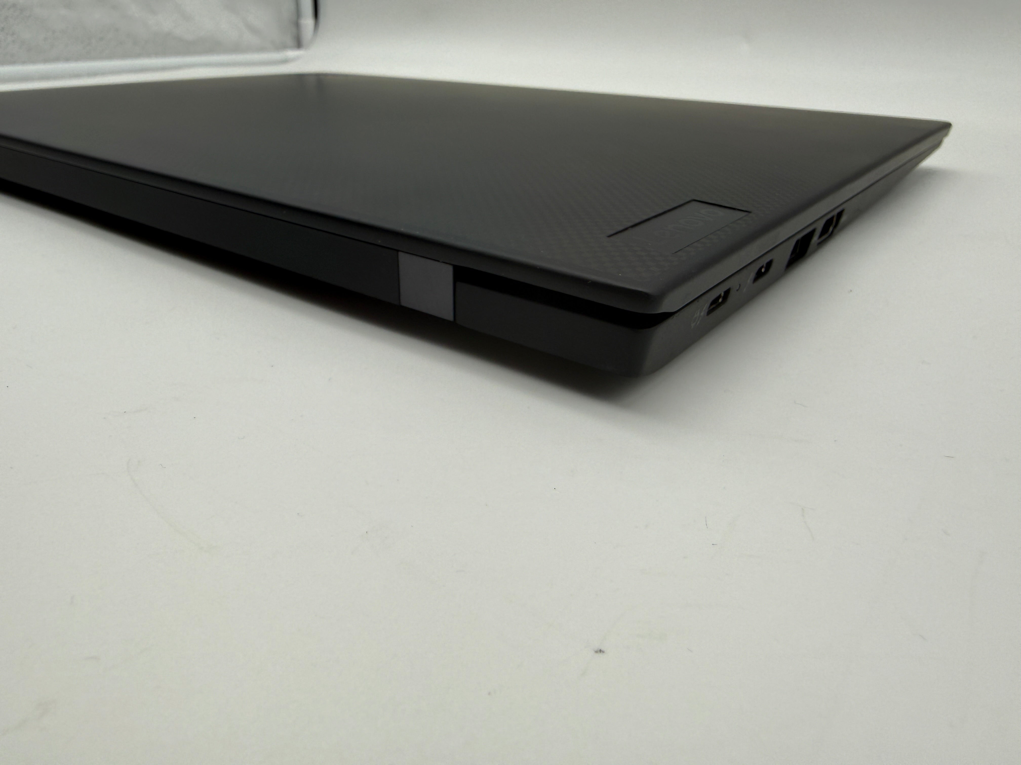 Lenovo ThinkPad X1 Carbon G9 2,8GHz 14" i7-1165G7 16GB 512GB SSD