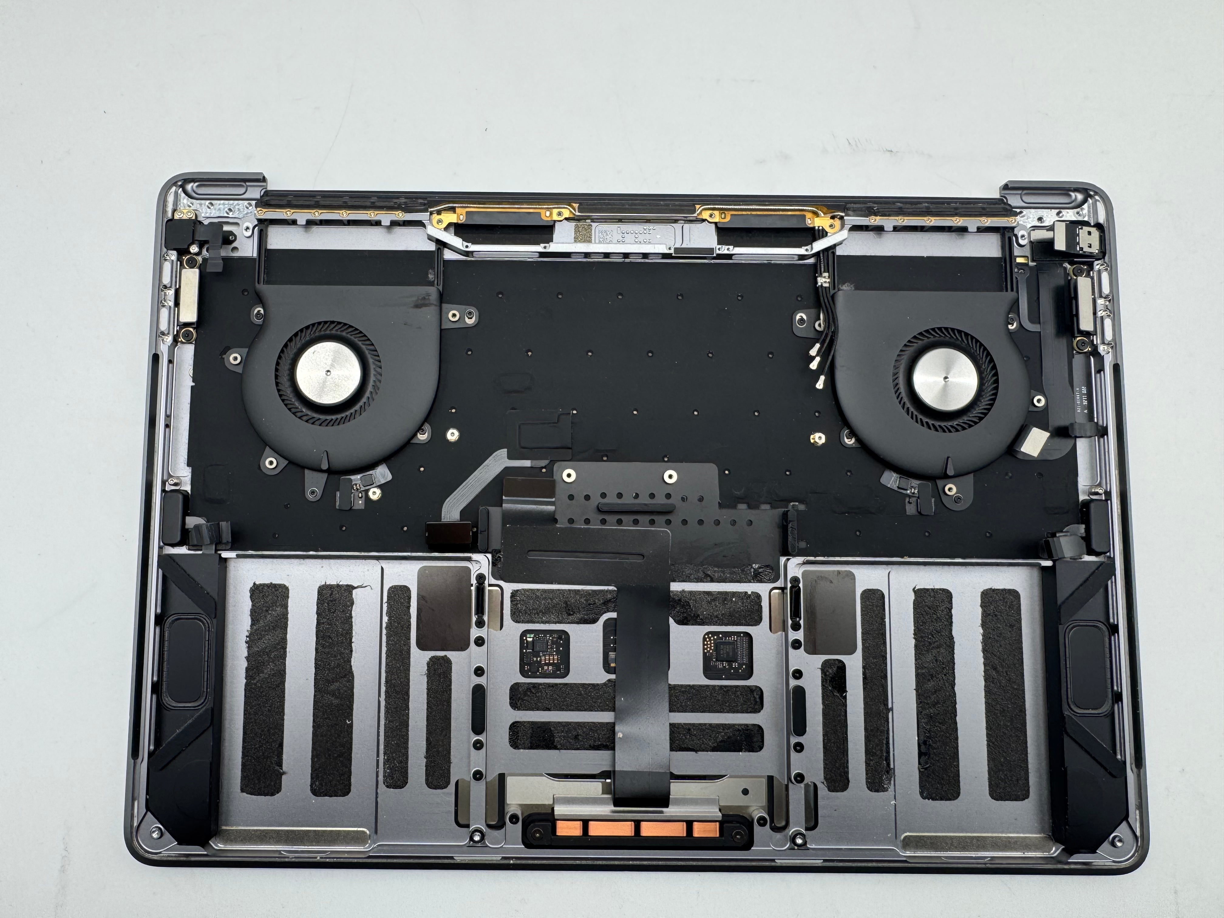 Macbook Pro 13" A1989 2018 2019 Topcase Tastatur QWERTZ Trackpad Spacegrau #T969