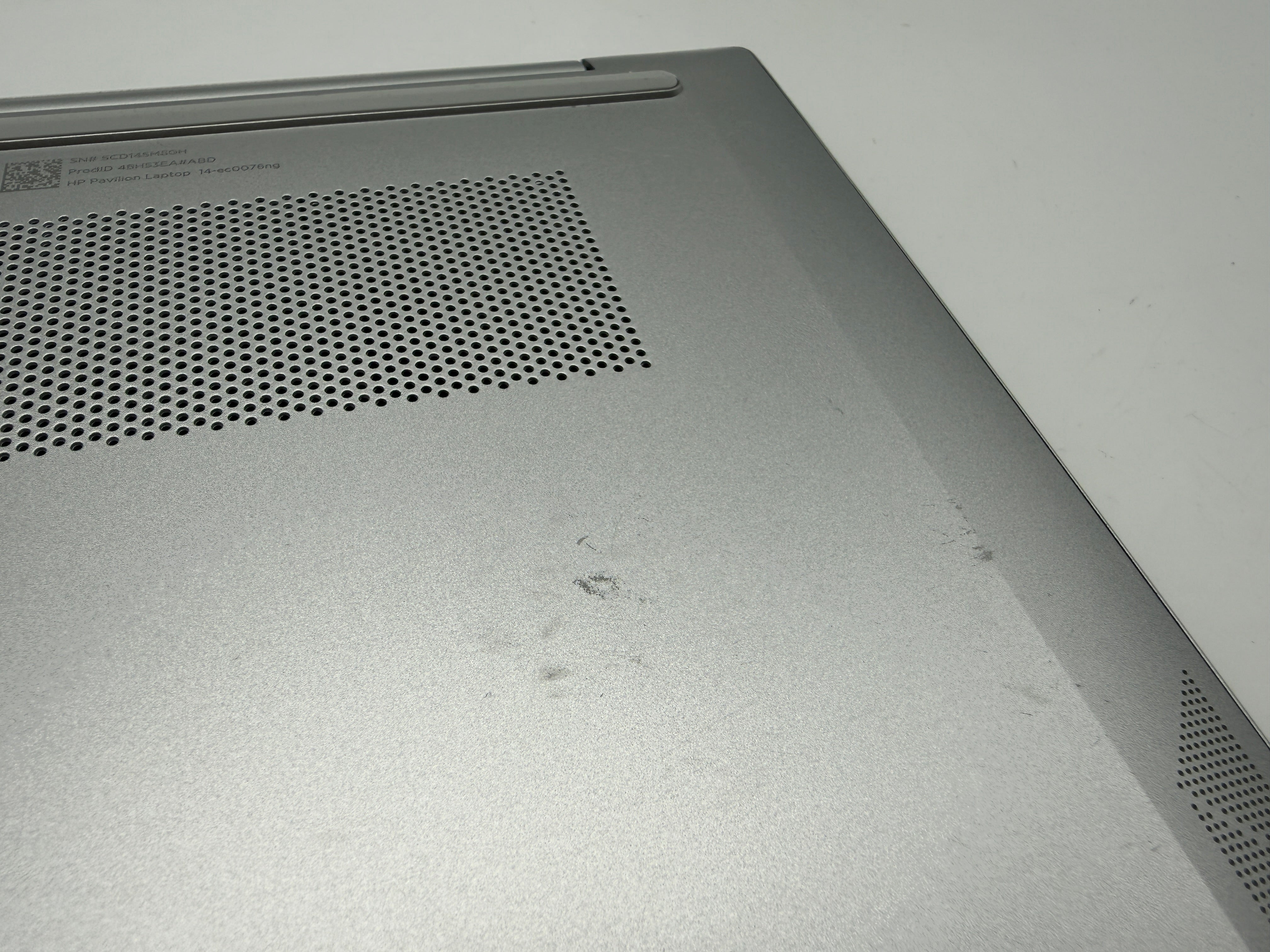 HP Pavilion 14-ec0076ng Ryzen 7 5700U 16GB 512GB 100% Akku MwSt.