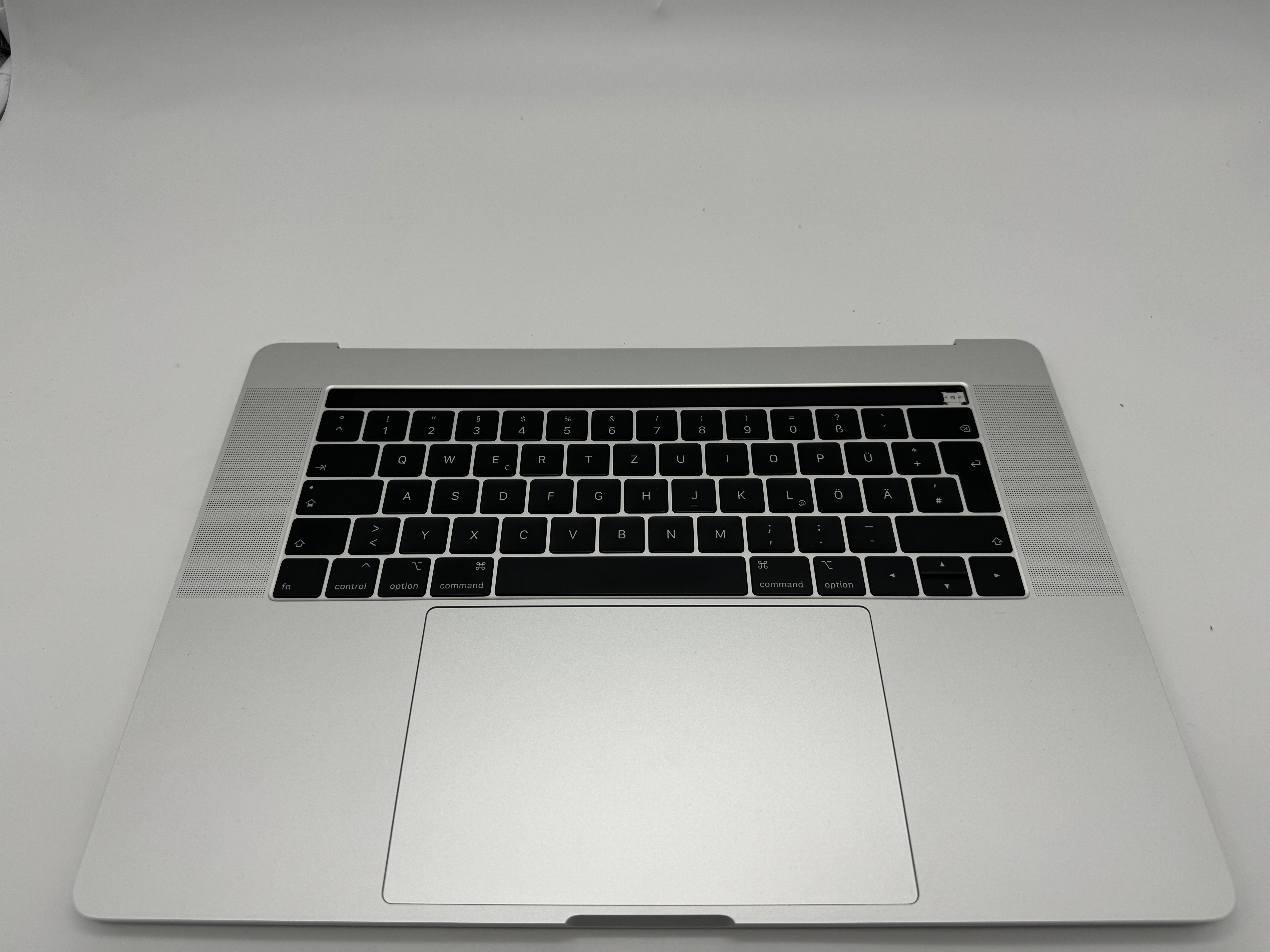 Macbook Pro 15" 2018 2019 A1990 Topcase Trackpad Tastatur Silber #T488