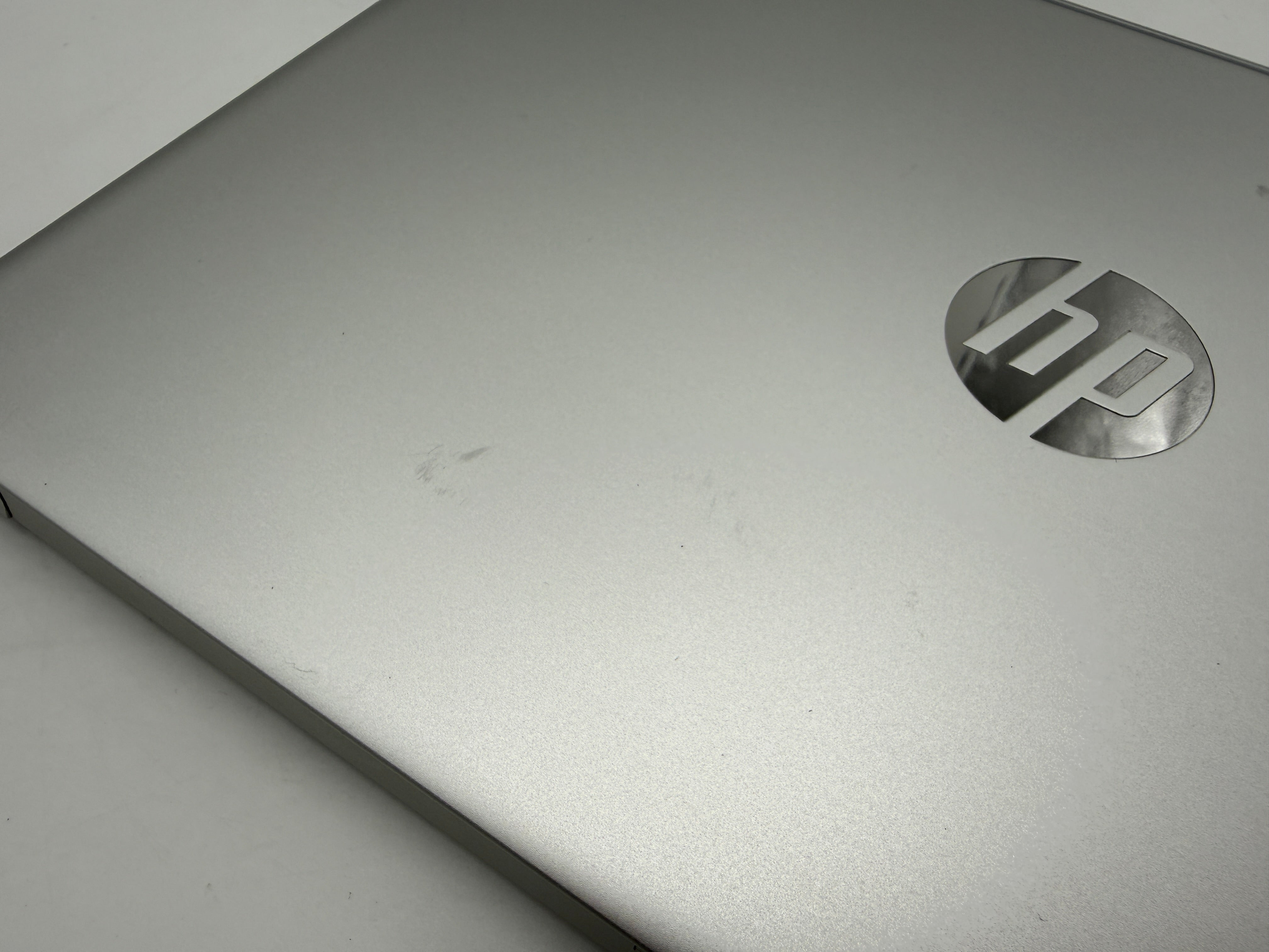 HP Pavilion 14-ec0076ng Ryzen 7 5700U 16GB 512GB 100% Akku MwSt.