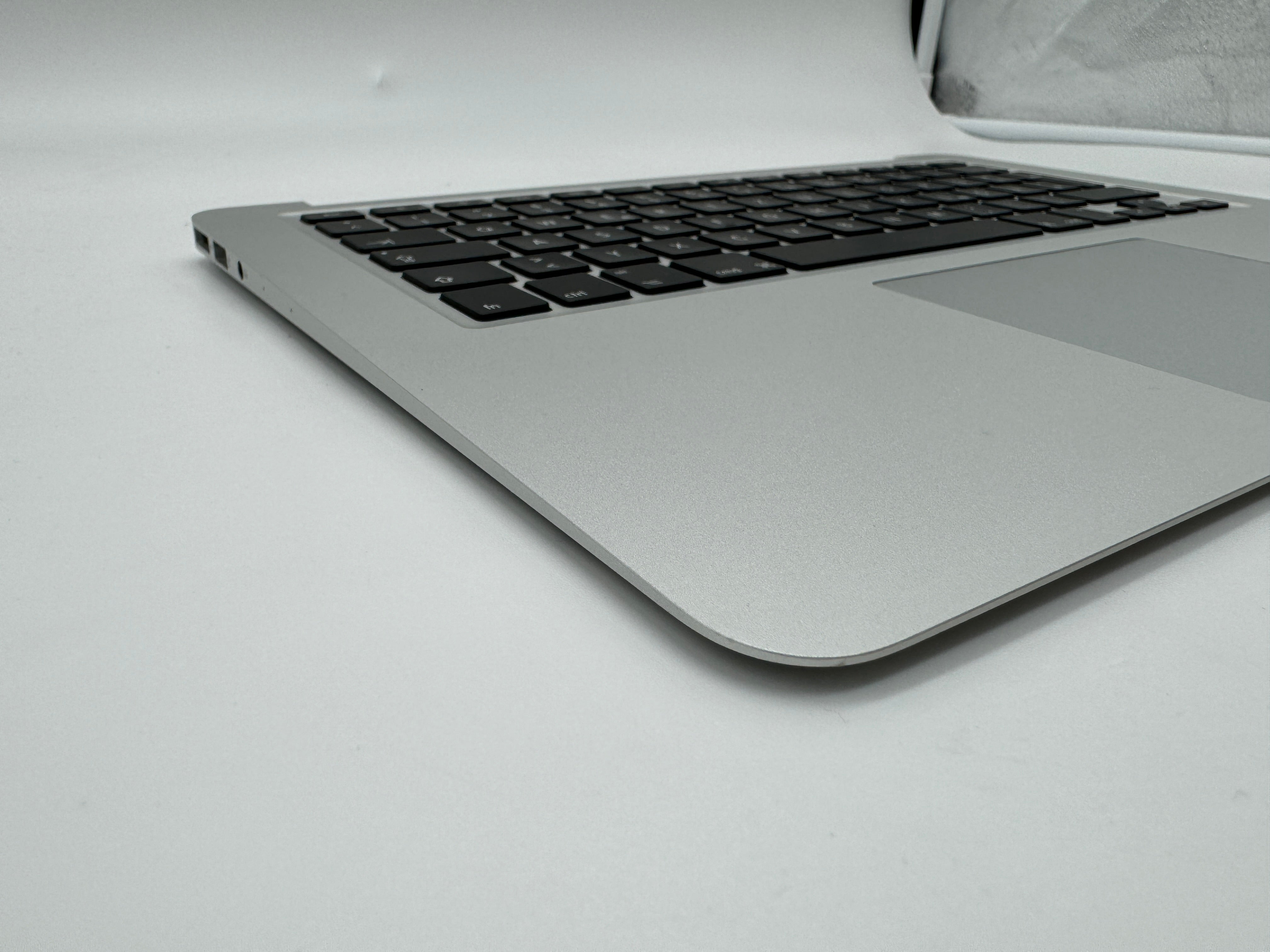 MacBook Air 13" A1466 2013 - 2017 Topcase QWERTZ Tastatur Akku Silber #T445