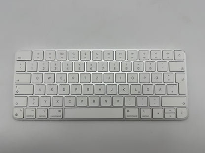 Apple Magic Keyboard A2450 Lightning Battery Weiß silber