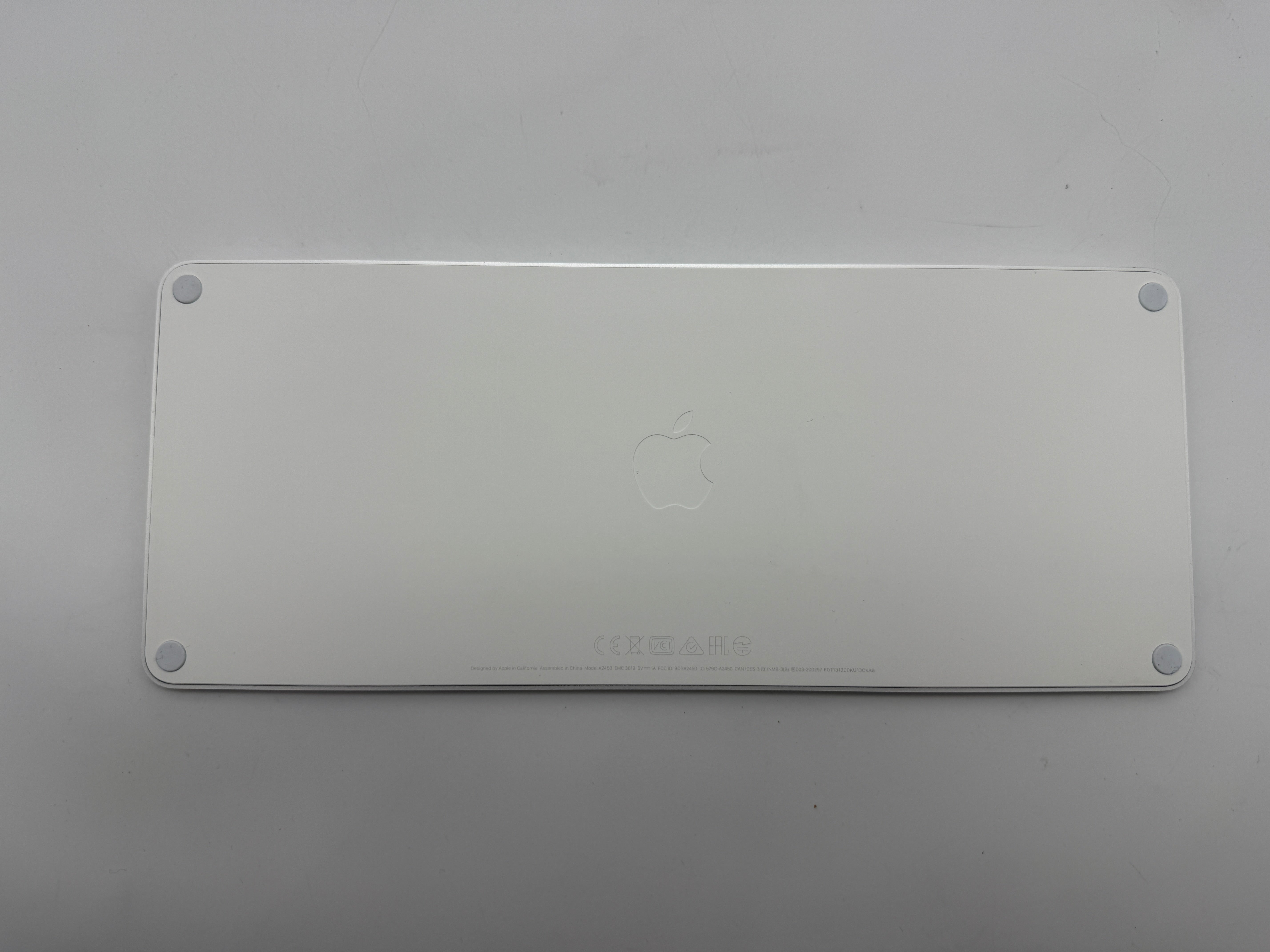 Apple Magic Keyboard A2450 Lightning Battery Weiß silber