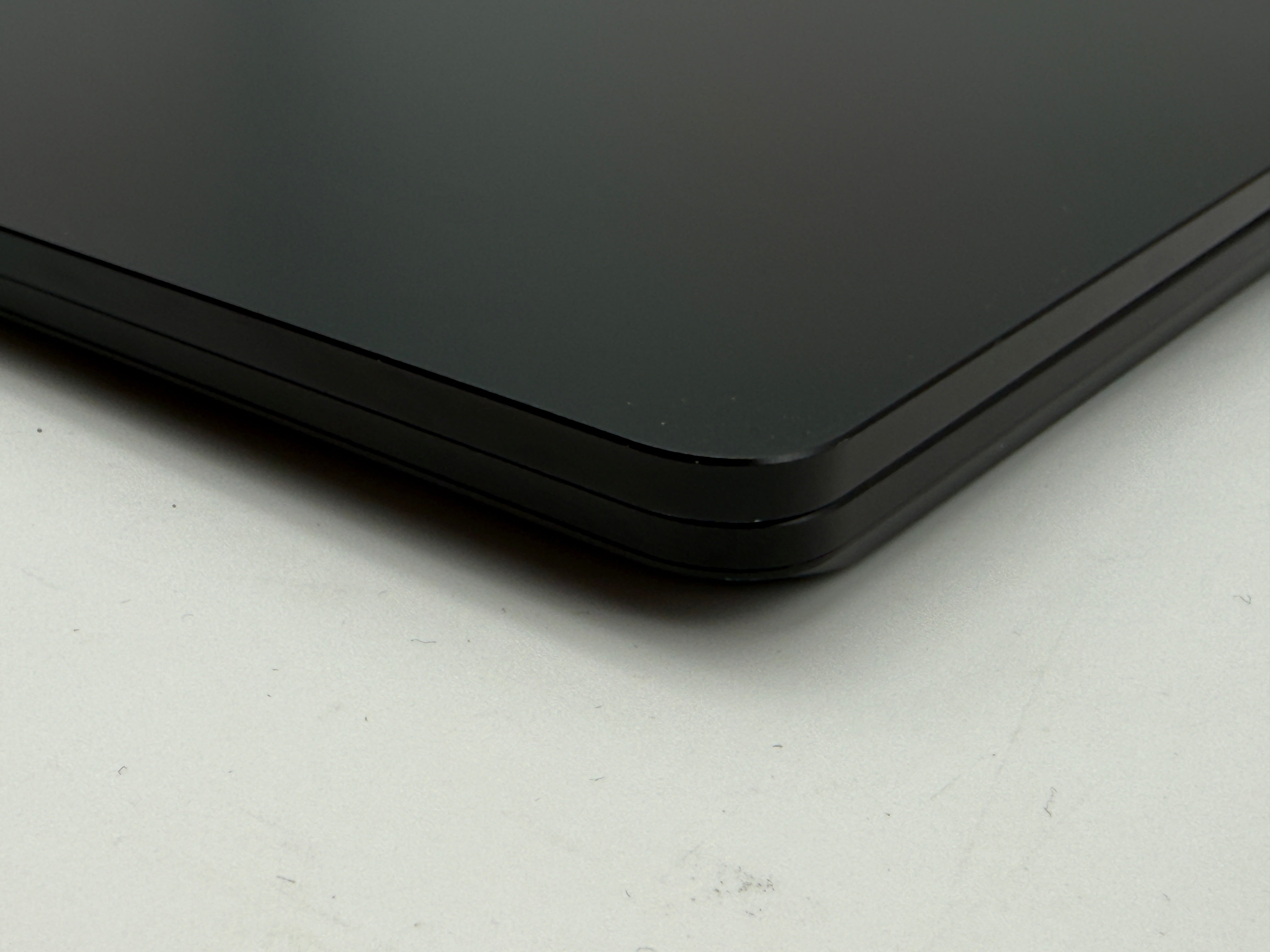 Microsoft Surface Laptop 4 15" AMD Ryzen 7 2GHz 16GB 512GB MwSt.Schwarz