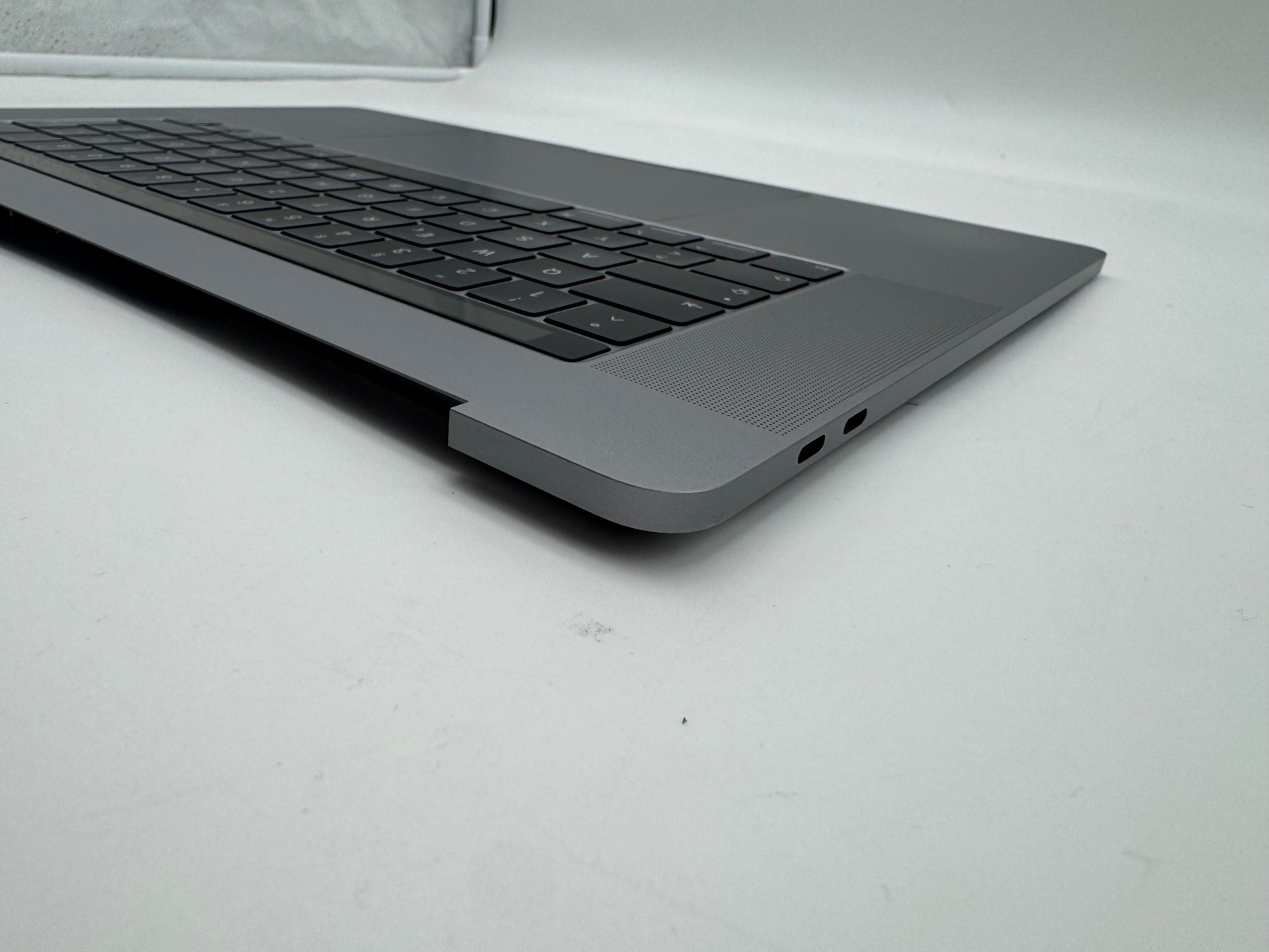 Macbook Pro 15" 2018 2019 A1990 QWERTZ Topcase Trackpad Tastatur Grau #T978