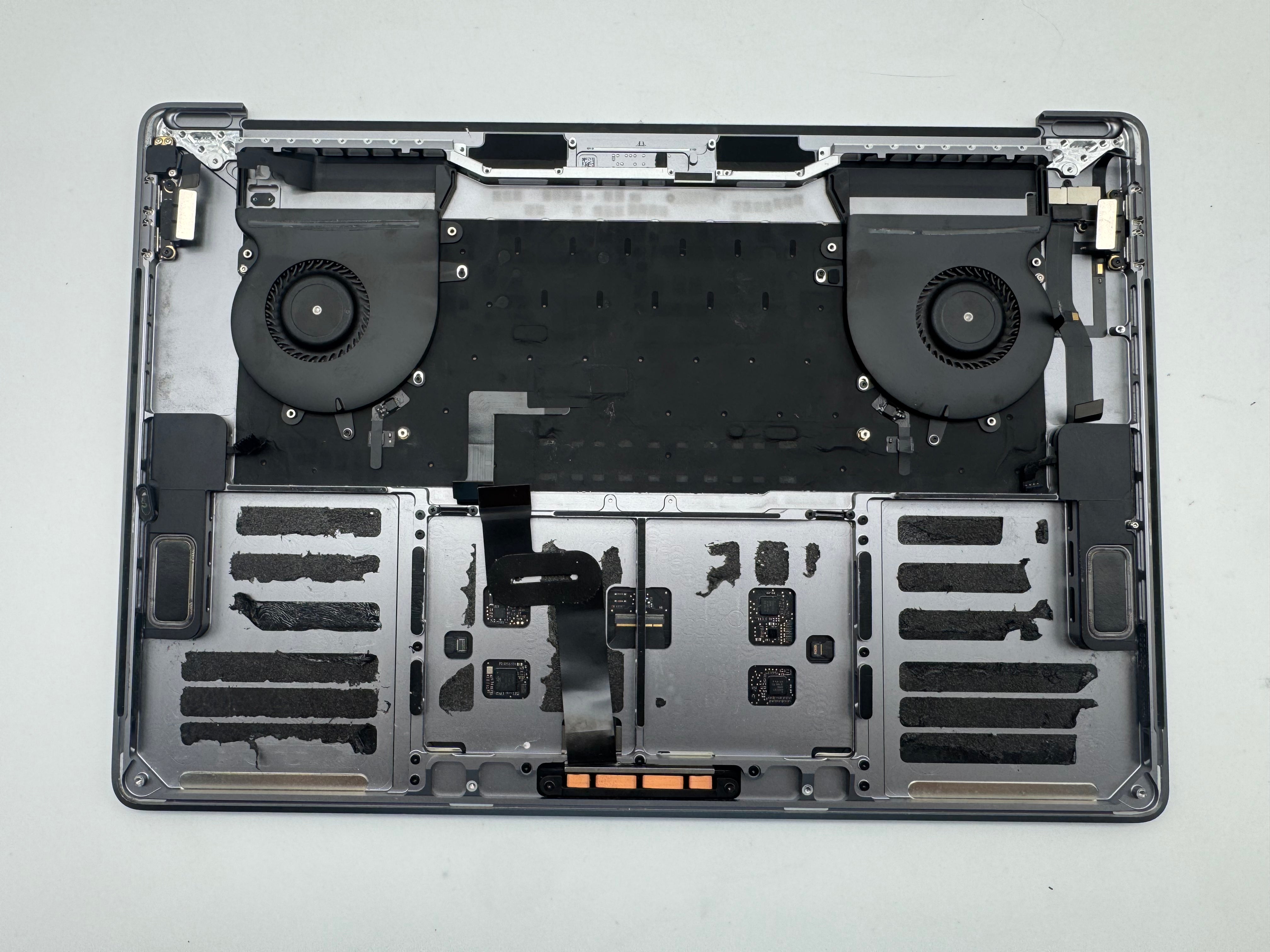 Macbook Pro 15" 2018 2019 A1990 QWERTZ Topcase Trackpad Tastatur Grau #T978
