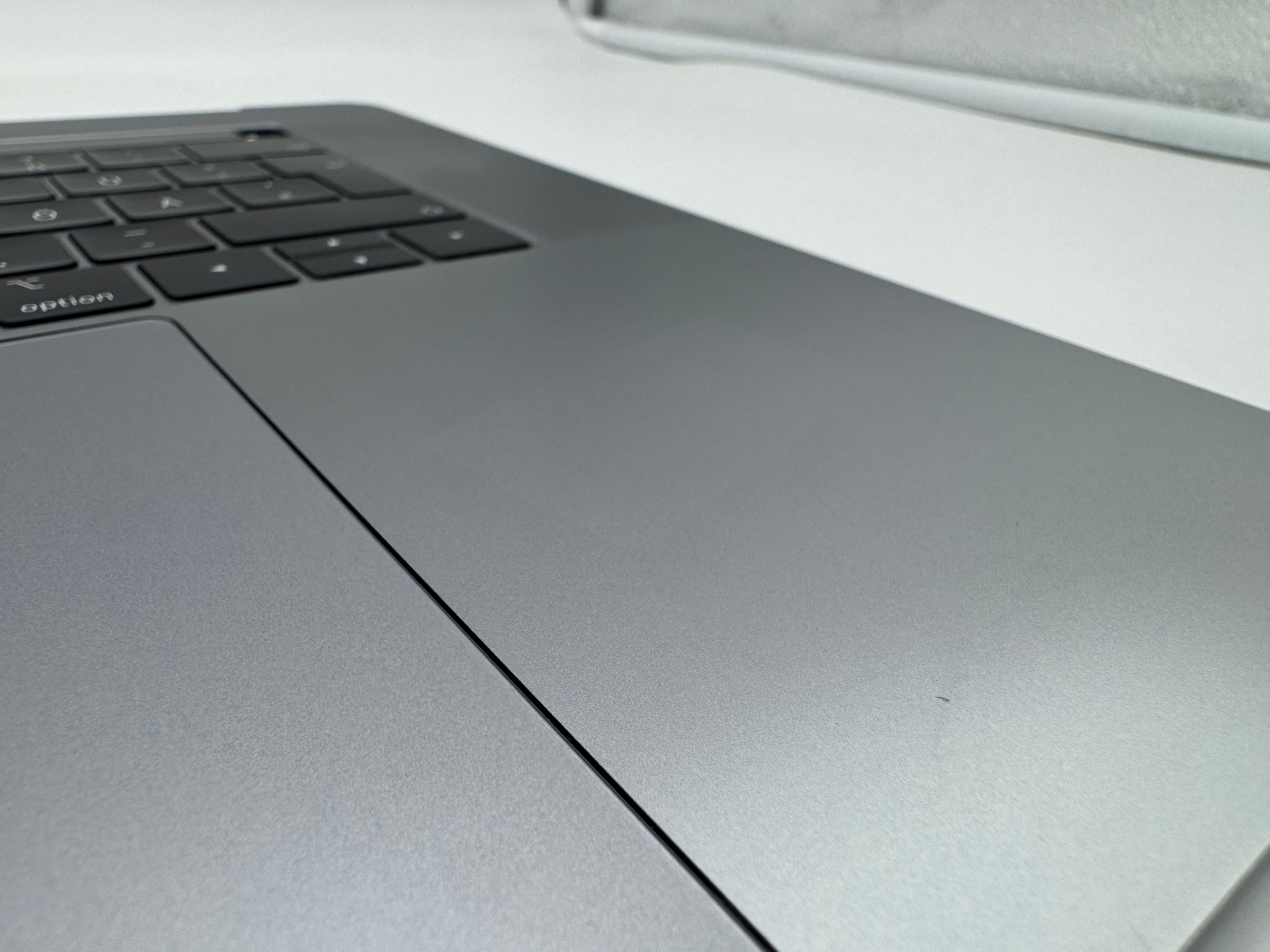Macbook Pro 15" 2018 2019 A1990 QWERTZ Topcase Trackpad Tastatur Grau #T981
